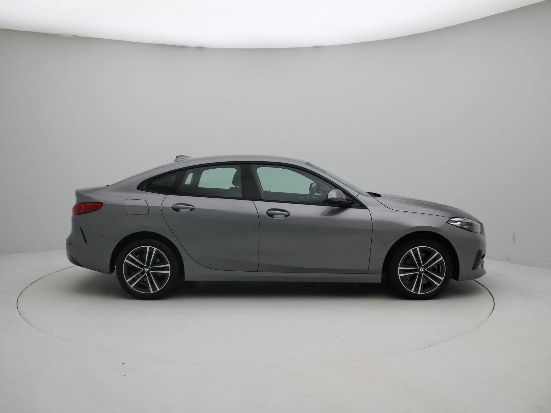BMW-2 Serie-image-5