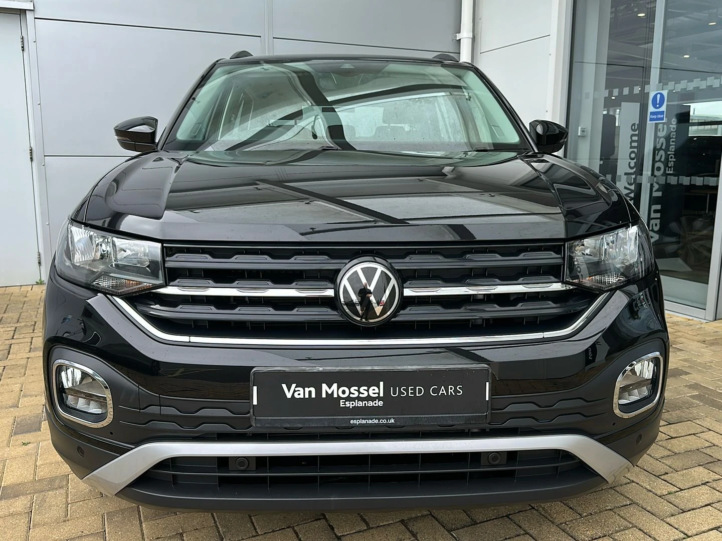 Volkswagen-T-Cross-image-4