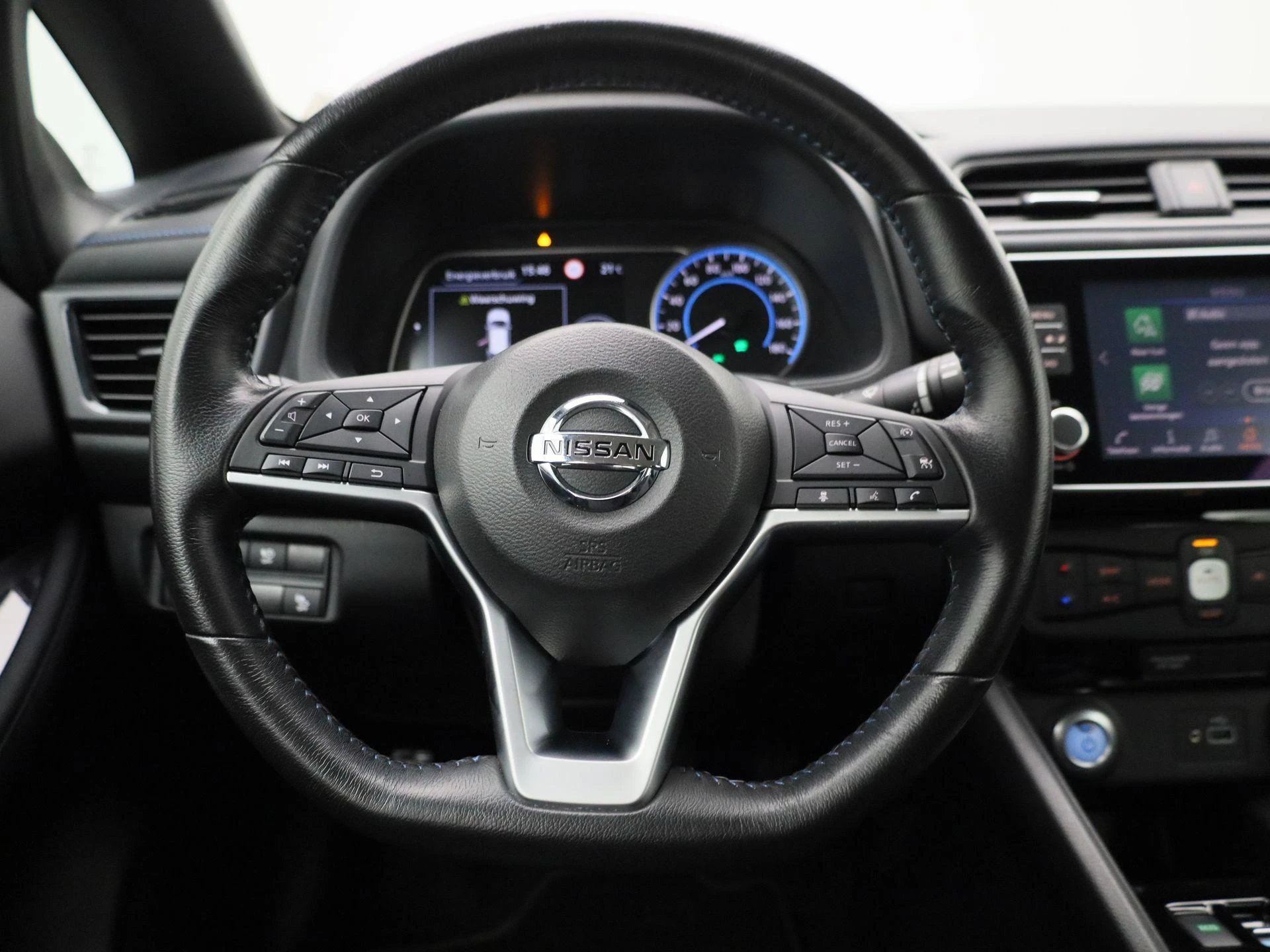 Nissan-Leaf-image-6