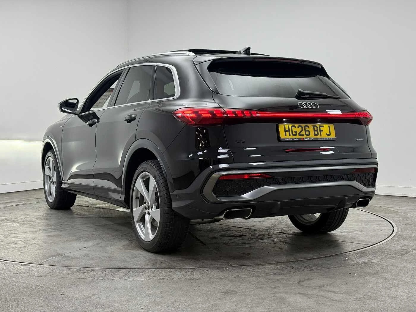 Audi-Q5-image-6