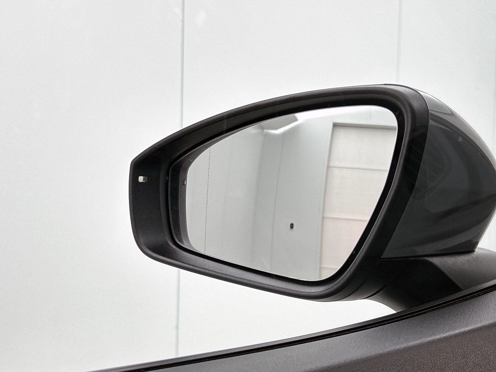 Volkswagen-ID.4-image-22