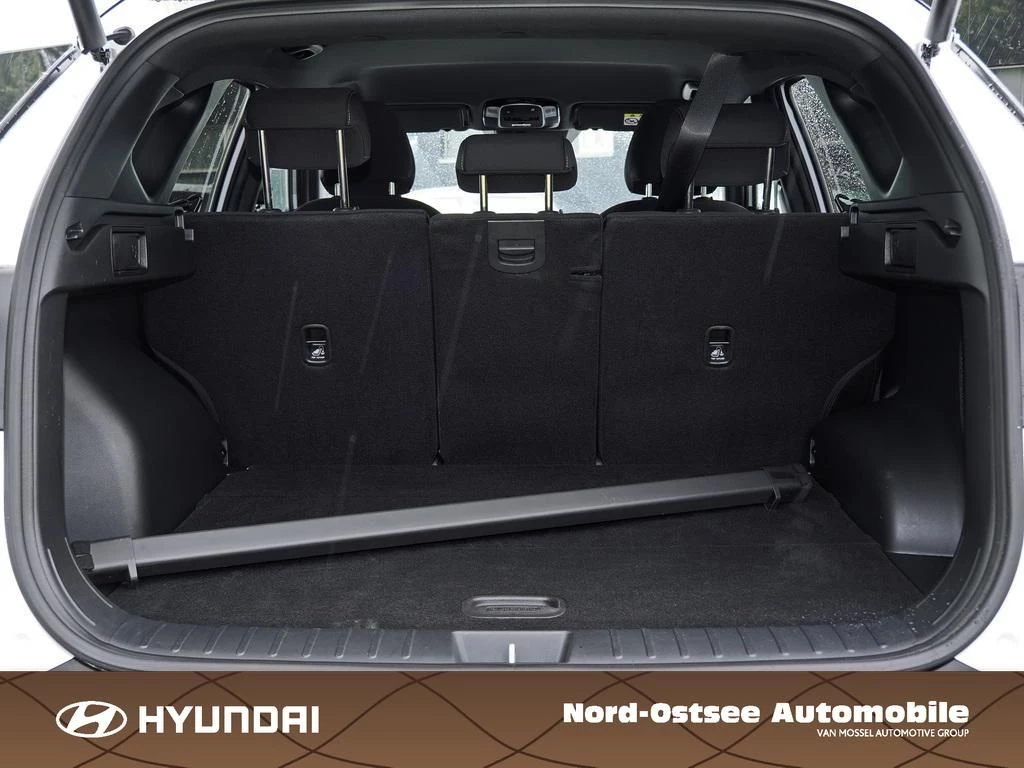 Hyundai Tucson 1.6 T-GDI ADVANTAGE 2WD SHZ LHZ NAVI LEDNX4 TUCSON 1.6 T-GDI ADVANTAGE 2WD SHZ LHZ NAVI LED