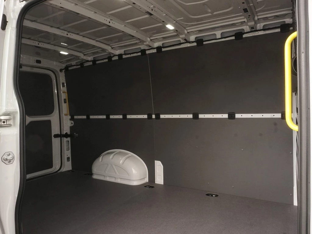 Volkswagen Crafter 35 Kasten 2,0 l TDI mittellang