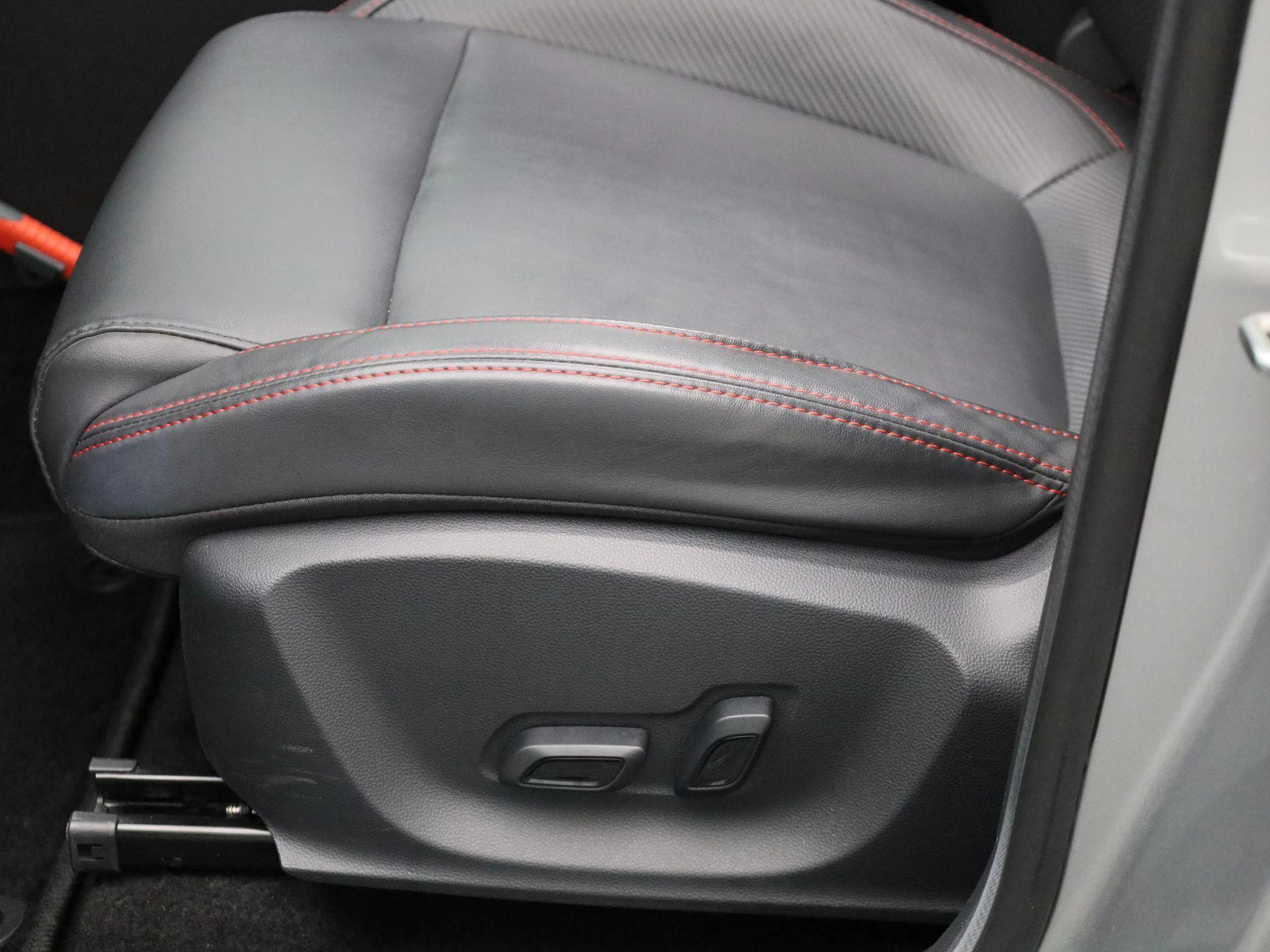 MG-ZS EV-image-30