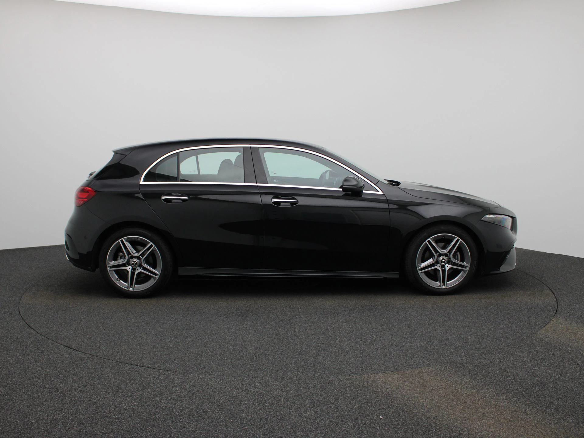 Mercedes-Benz-Classe A-image-5