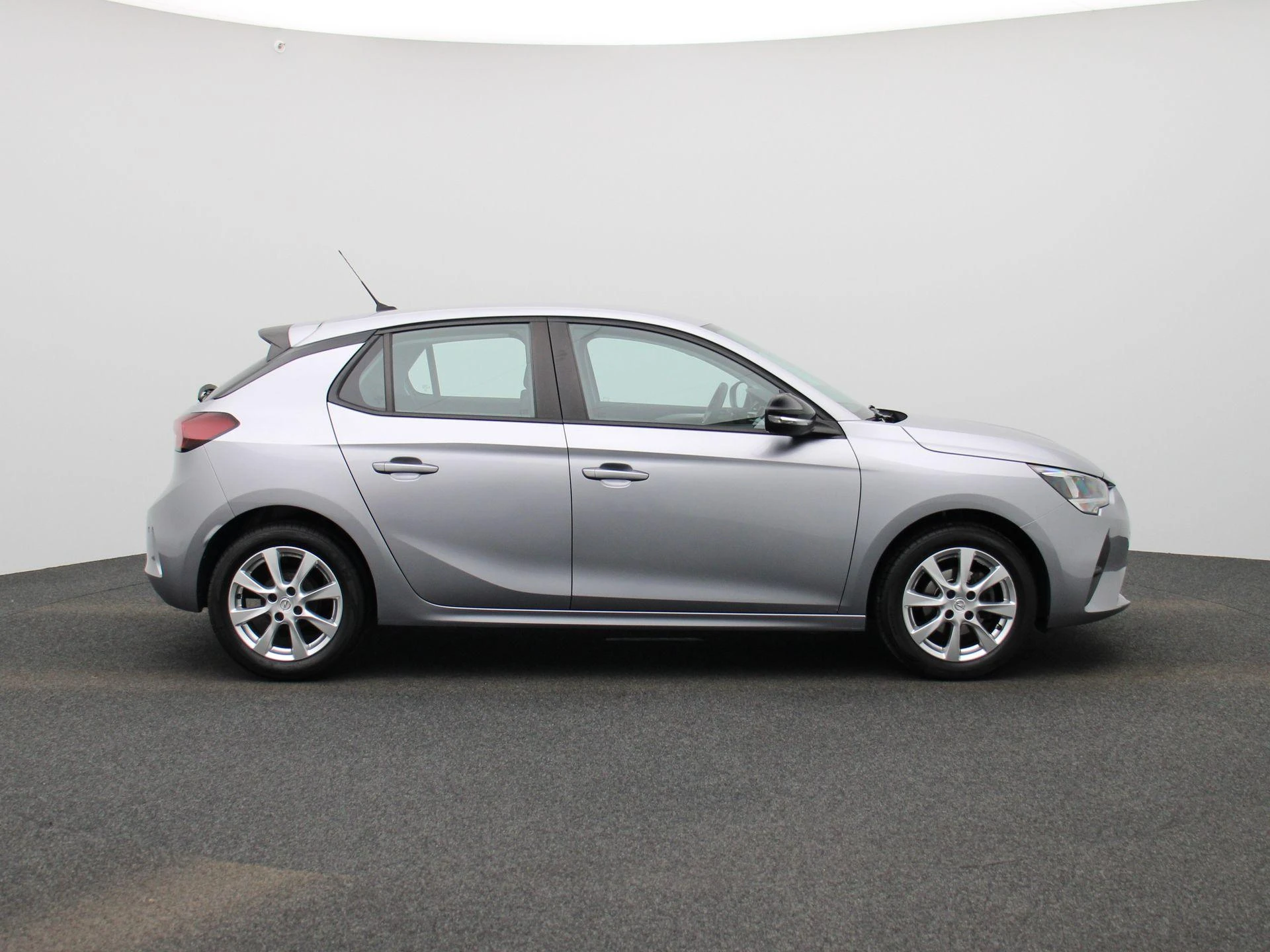 Opel-Corsa-image-5