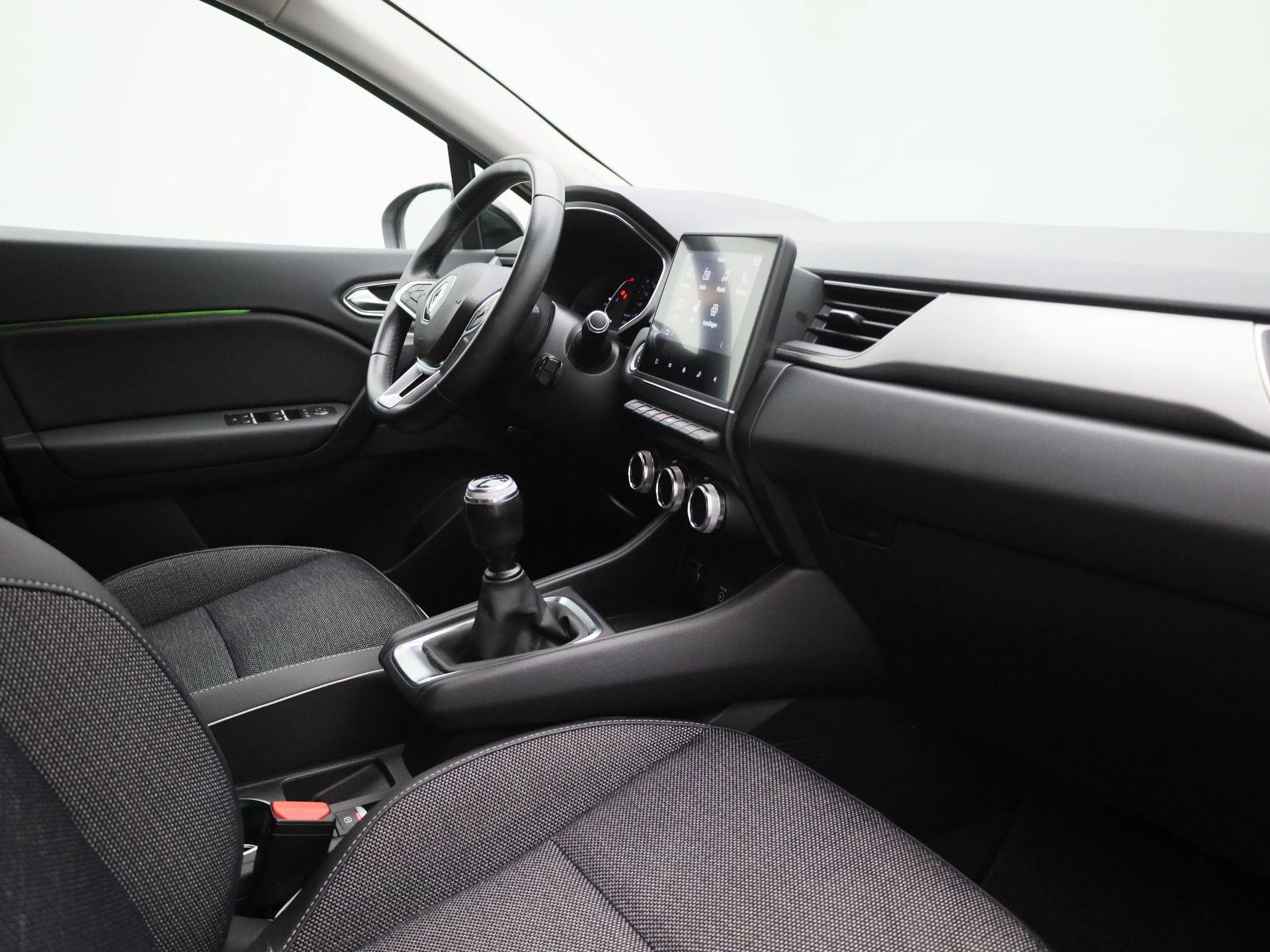 Renault-Captur-image-28