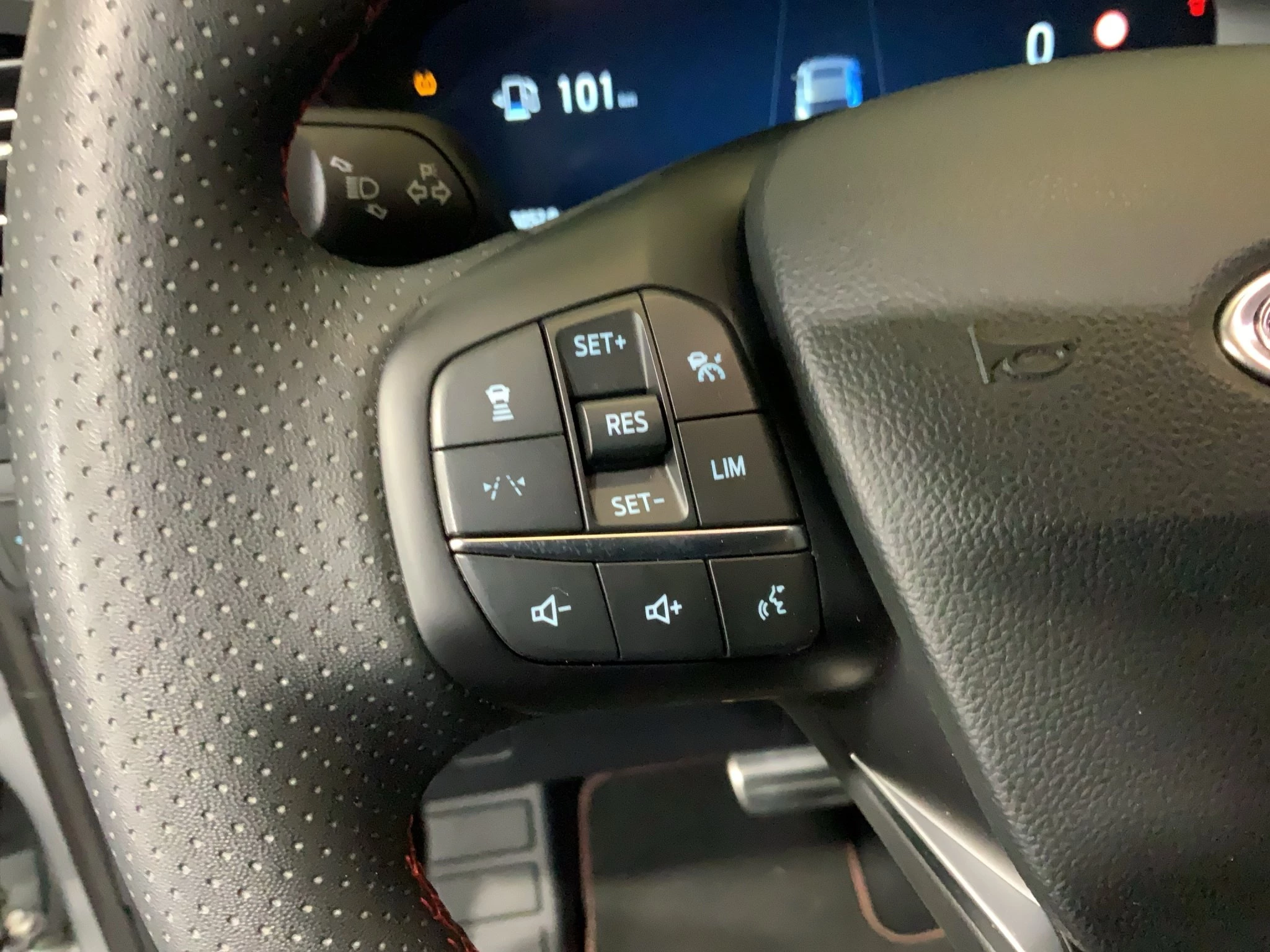 Ford Kuga ST-Line X Aut.*360GRAD*LED-MATRIX*NAVI*GRA*WINTER-PKT.