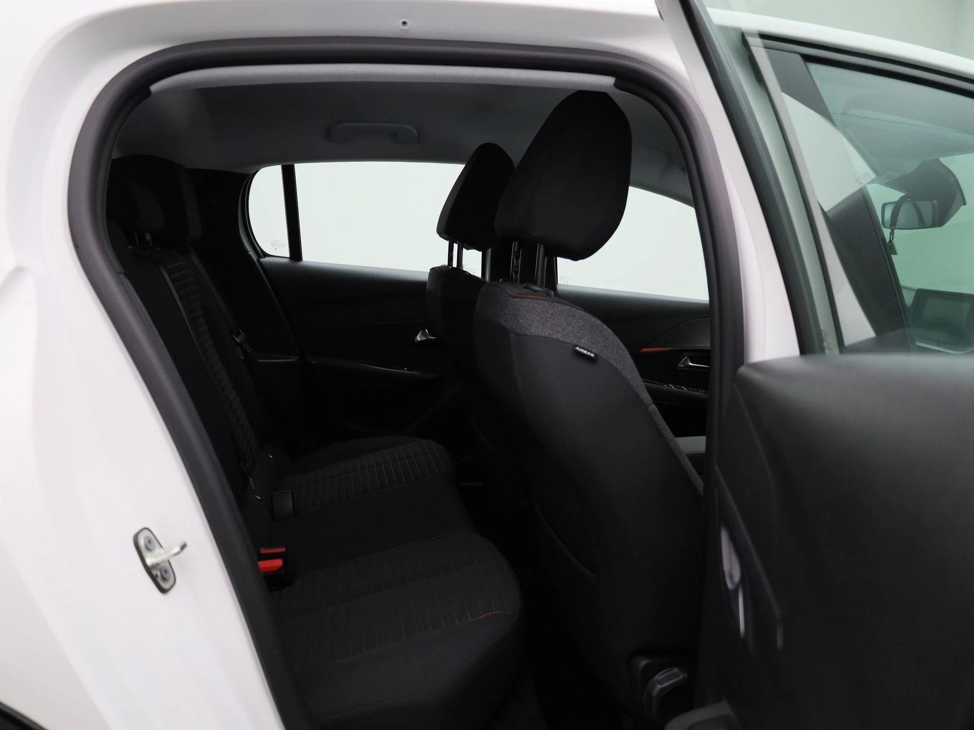 Peugeot e-208 EV Active Pack 50 kWh