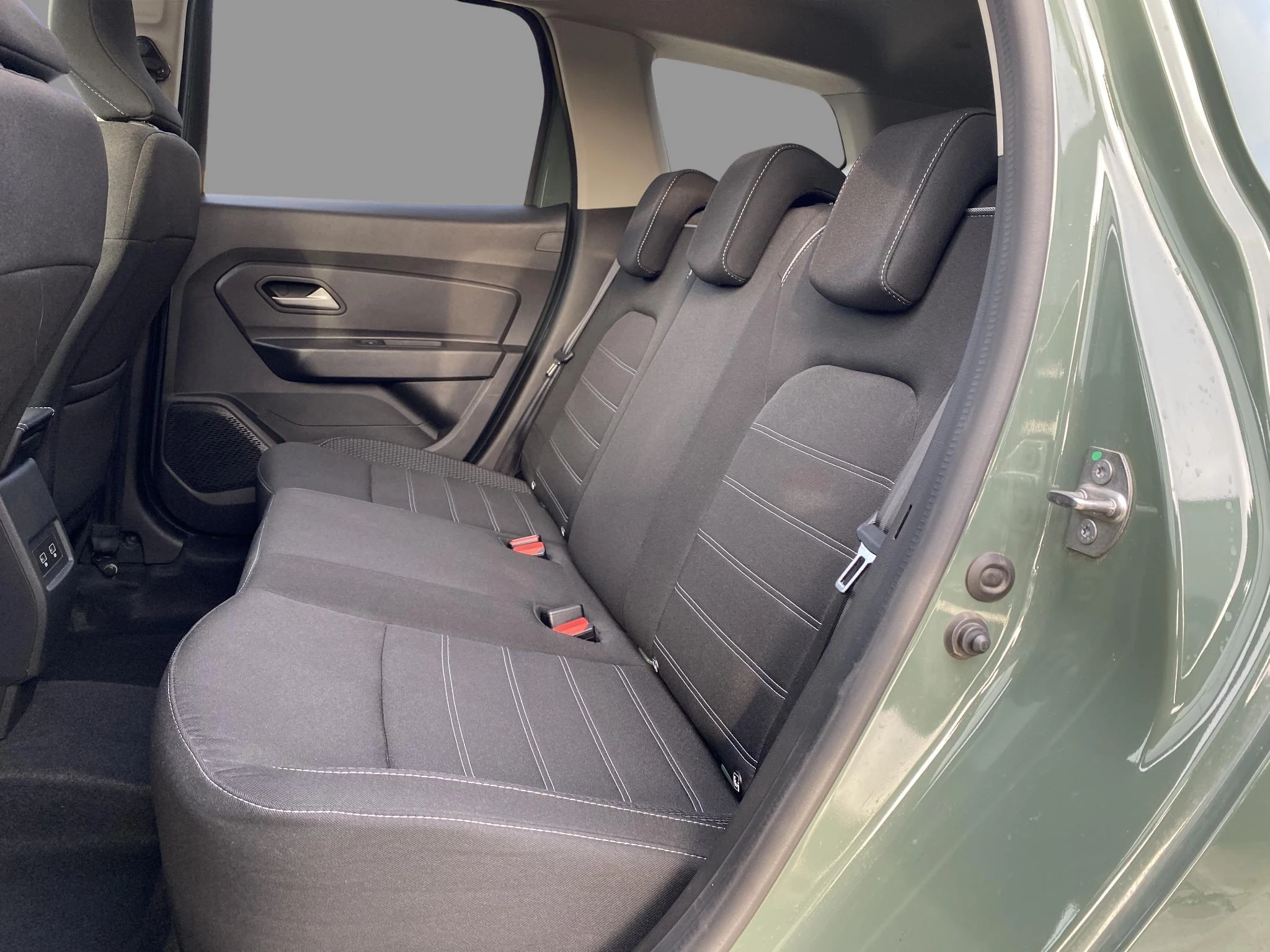 Dacia-Duster-image-13