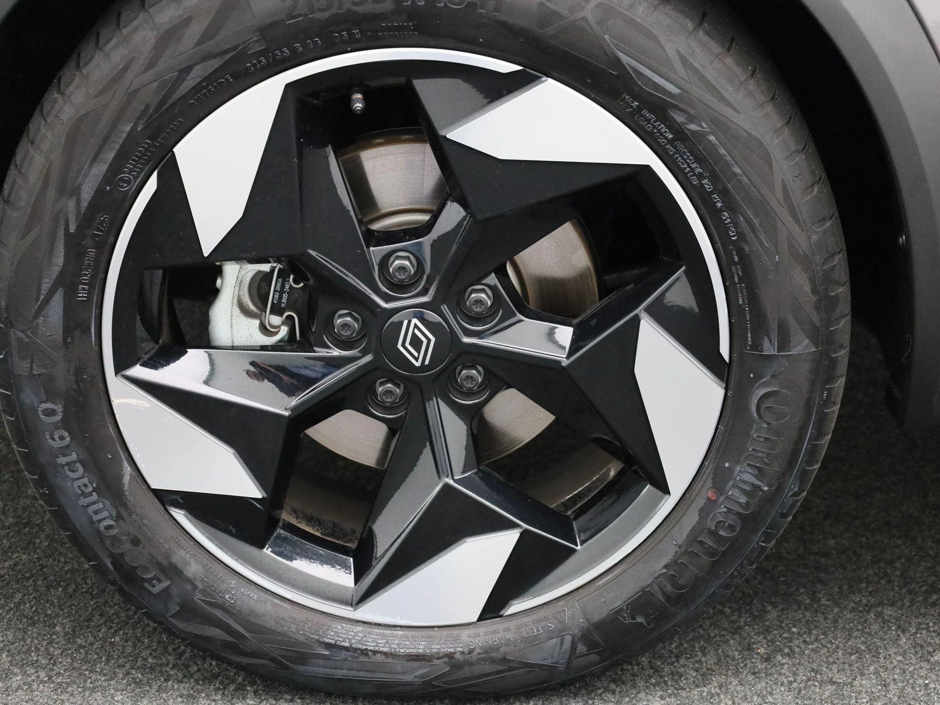 Renault-Captur-image-11