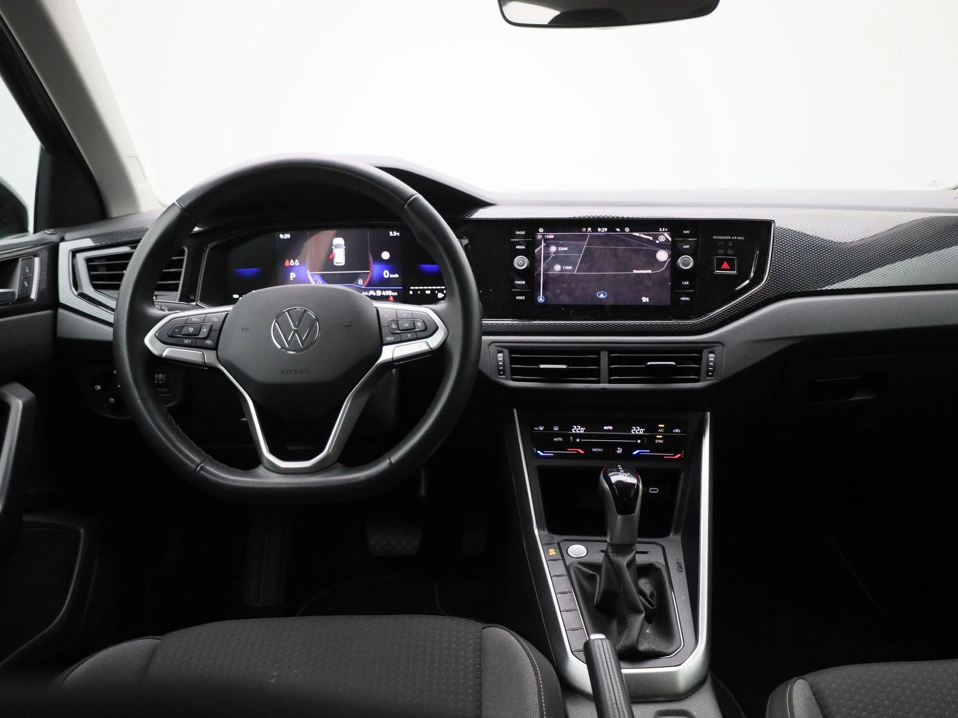 Volkswagen-Taigo-image-6