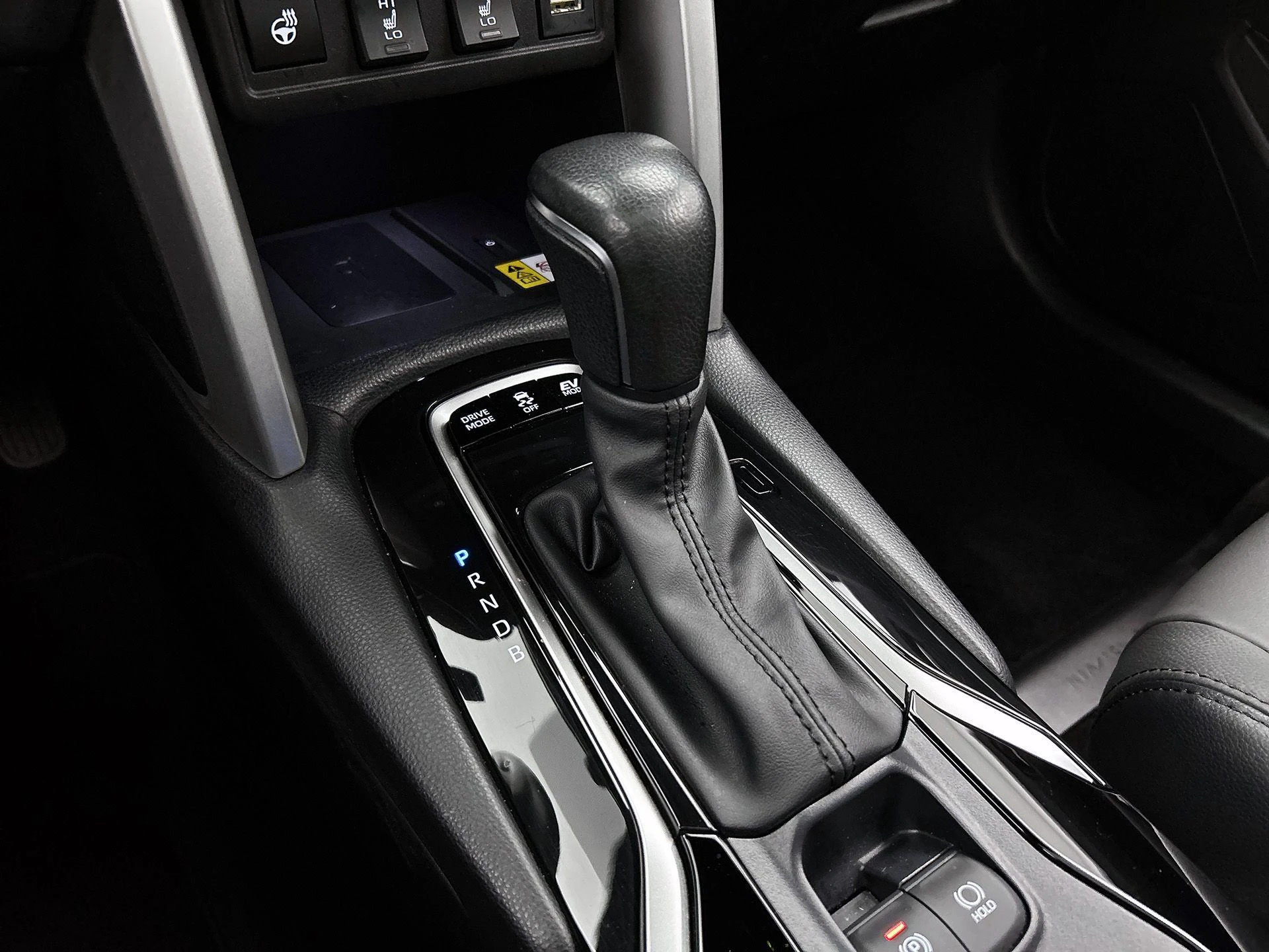 Toyota-Corolla Cross-image-31
