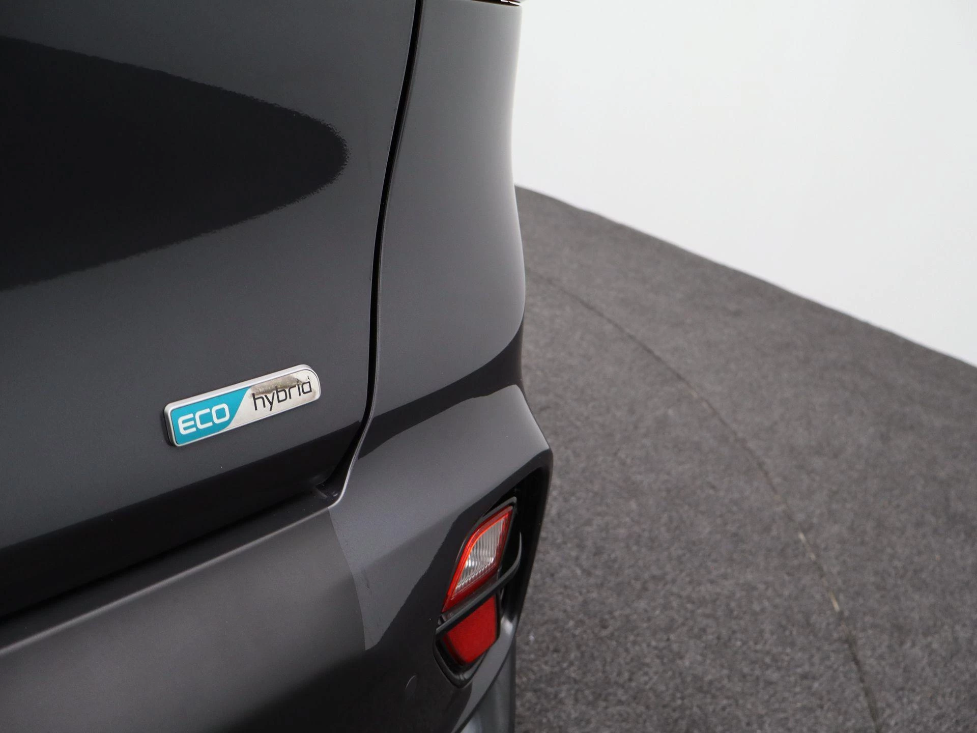 Kia-Niro-image-32