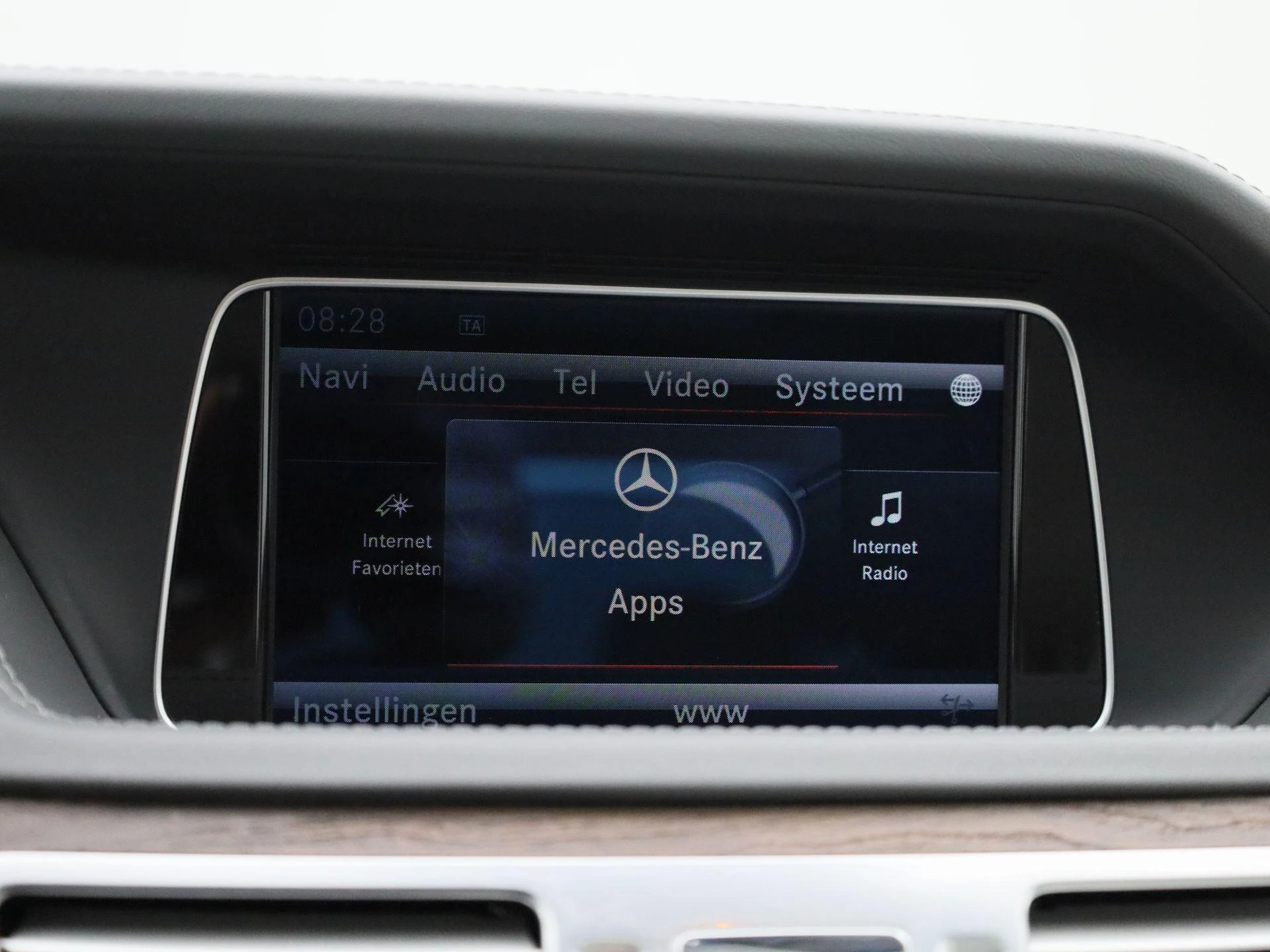 Mercedes-Benz E-Klasse 400 Edition Sport Avantgarde