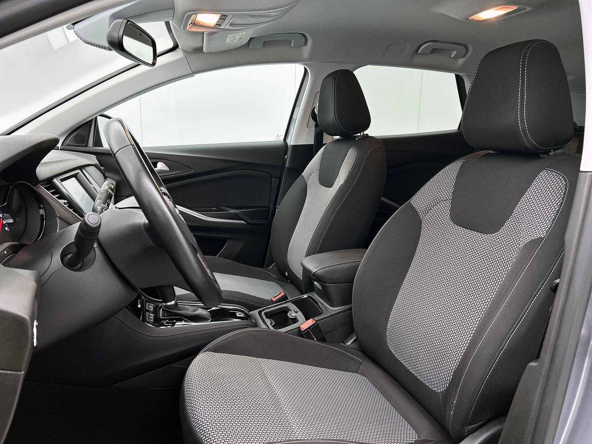 Opel-Grandland X-image-31