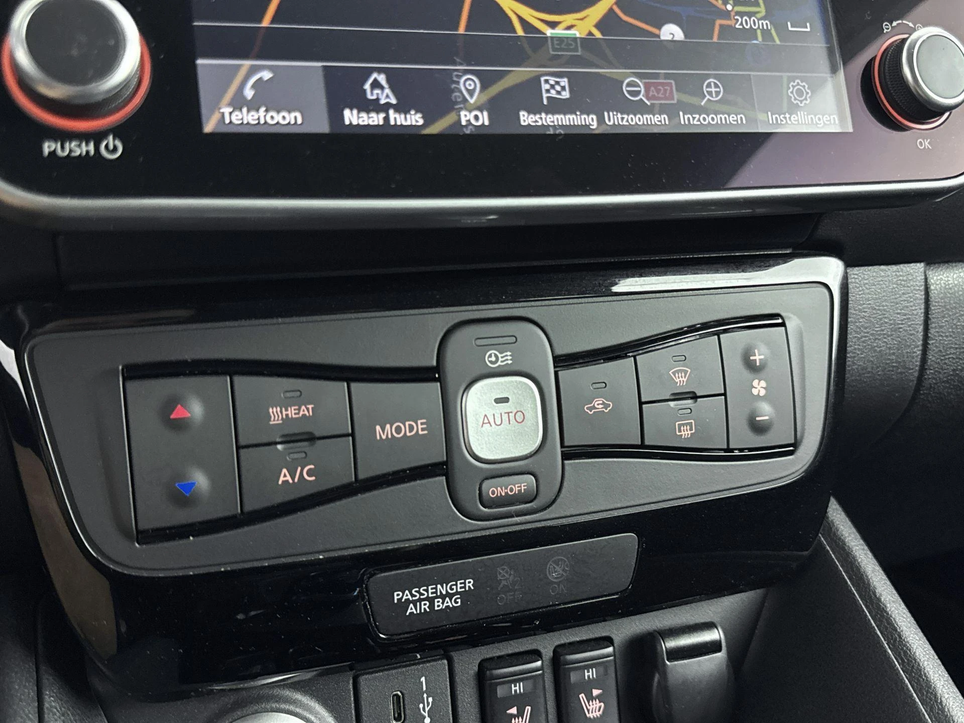 Nissan Leaf N-Connecta 39 kWh