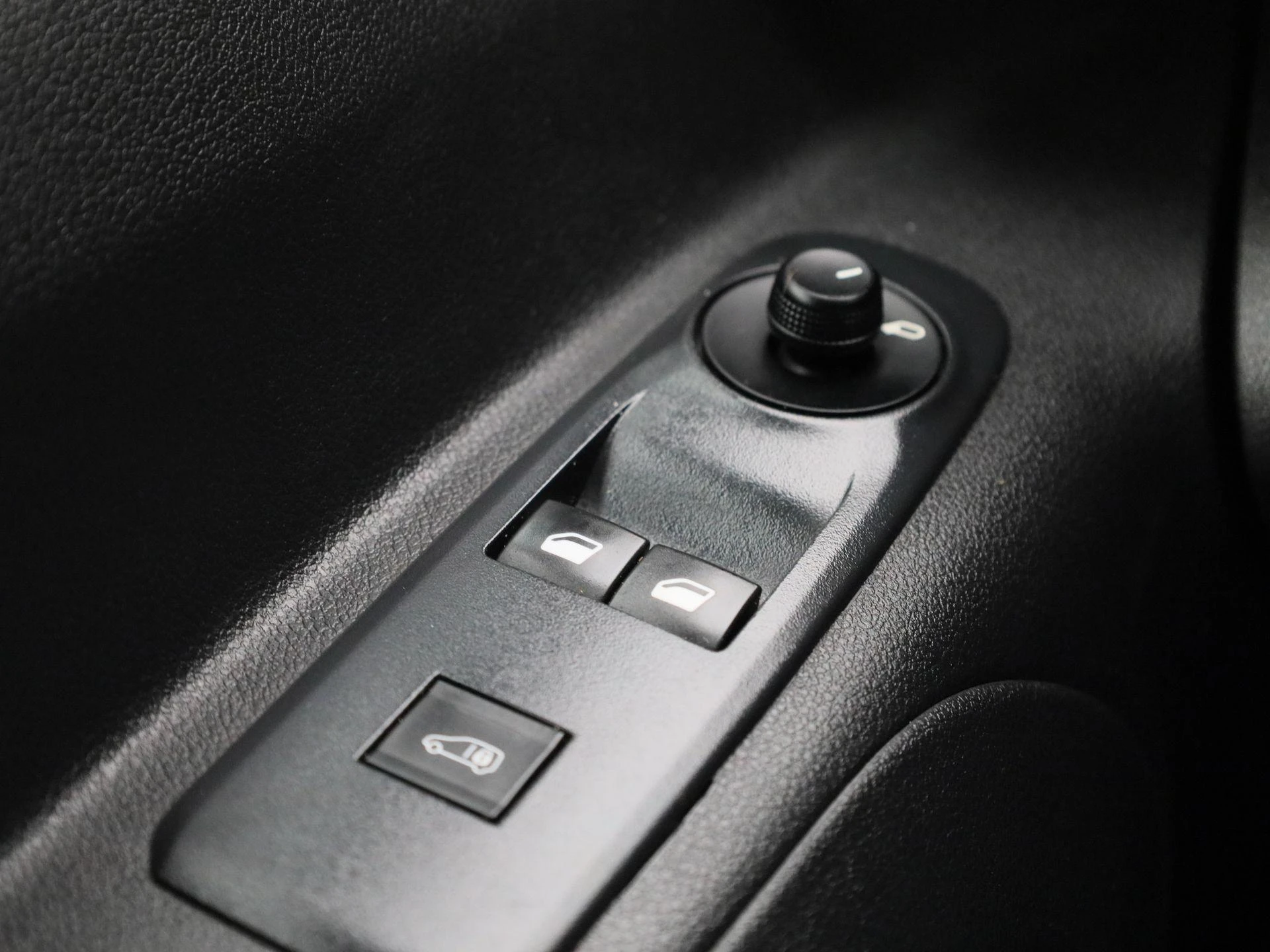 Peugeot-Partner-image-18