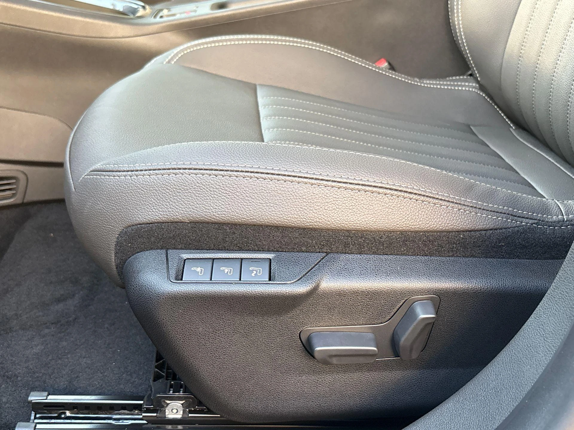 Fiat-600e-image-12