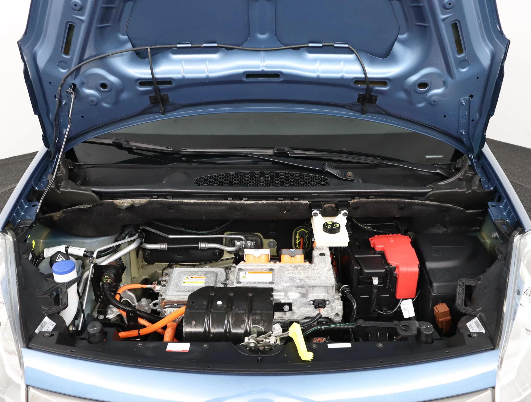 Peugeot-e-Partner-image-21