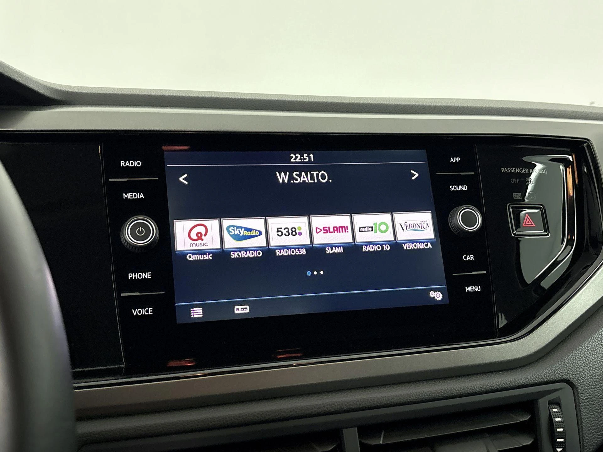 Volkswagen-Polo-image-14