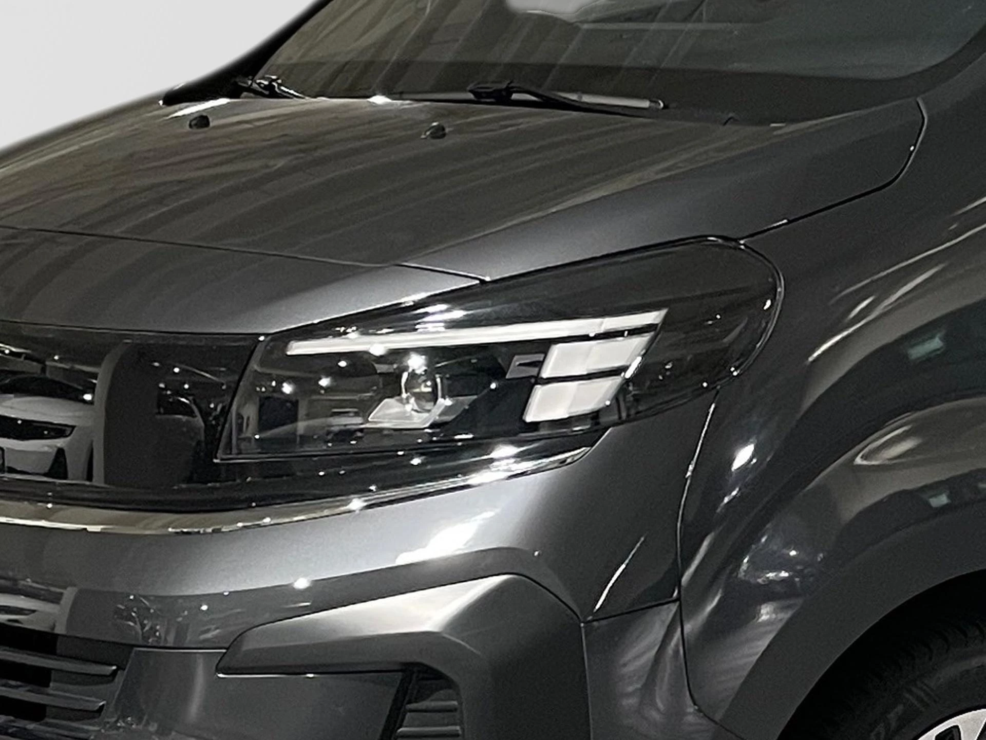 Opel-Zafira-image-21