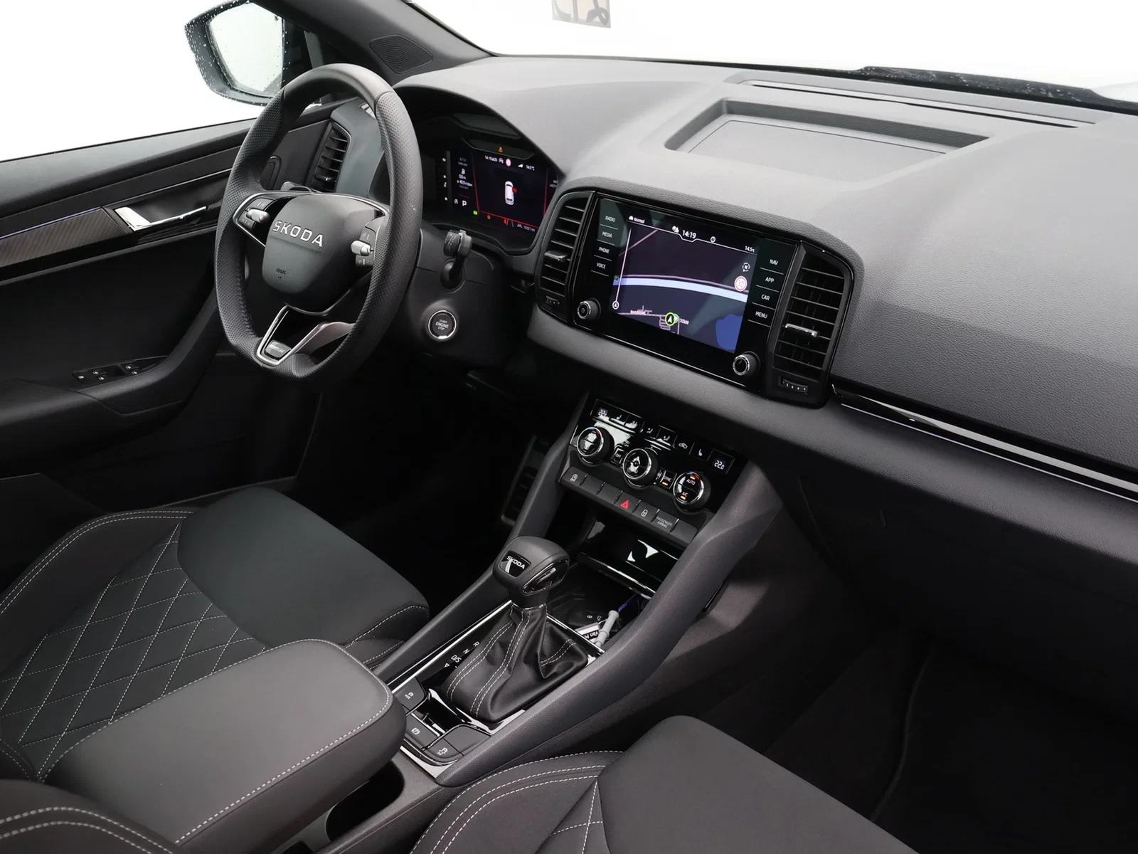 Škoda-Karoq-image-2