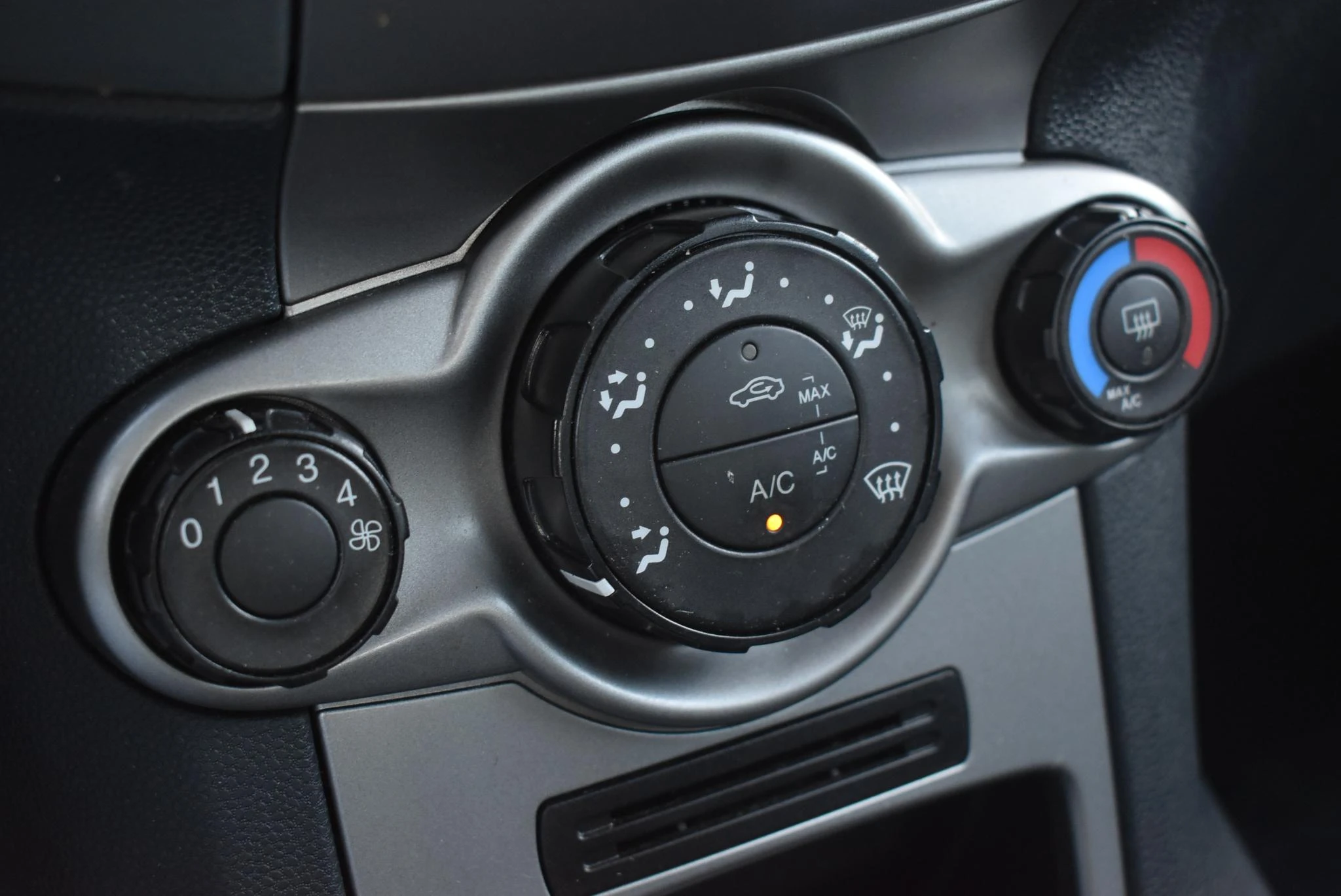 Ford-Fiesta-image-24