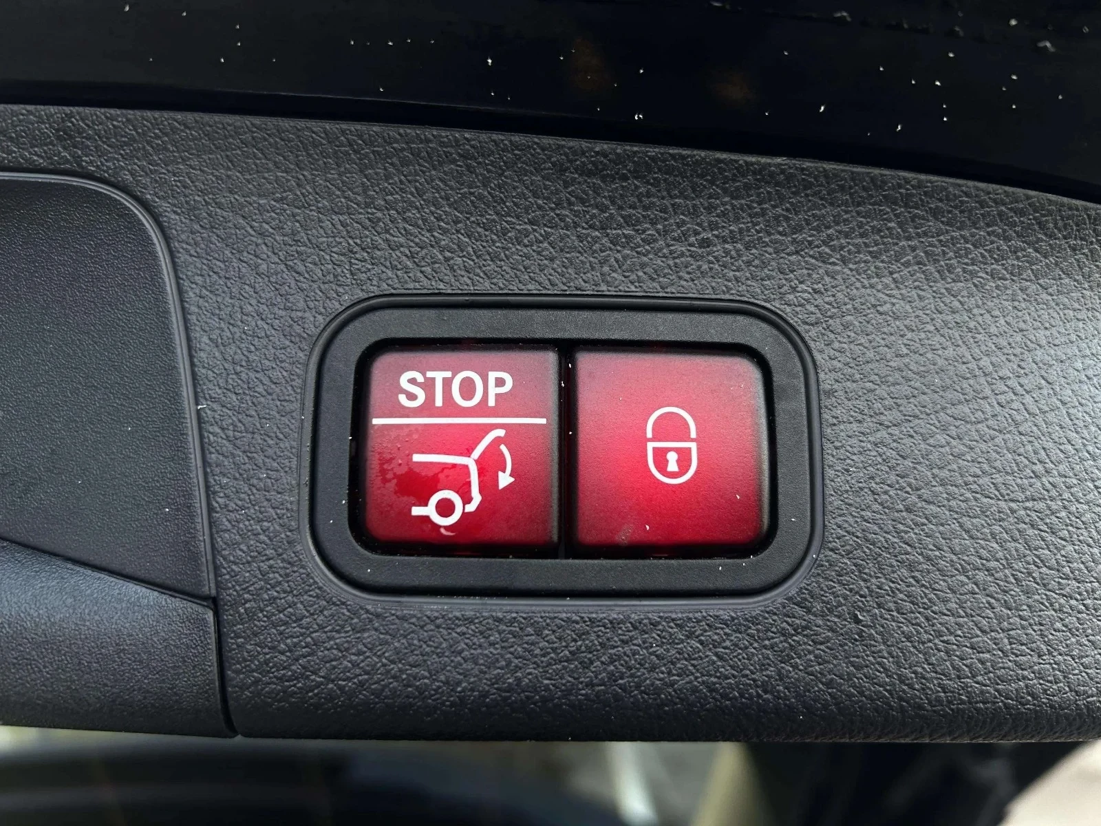 Mercedes-Benz-EQA-image-18