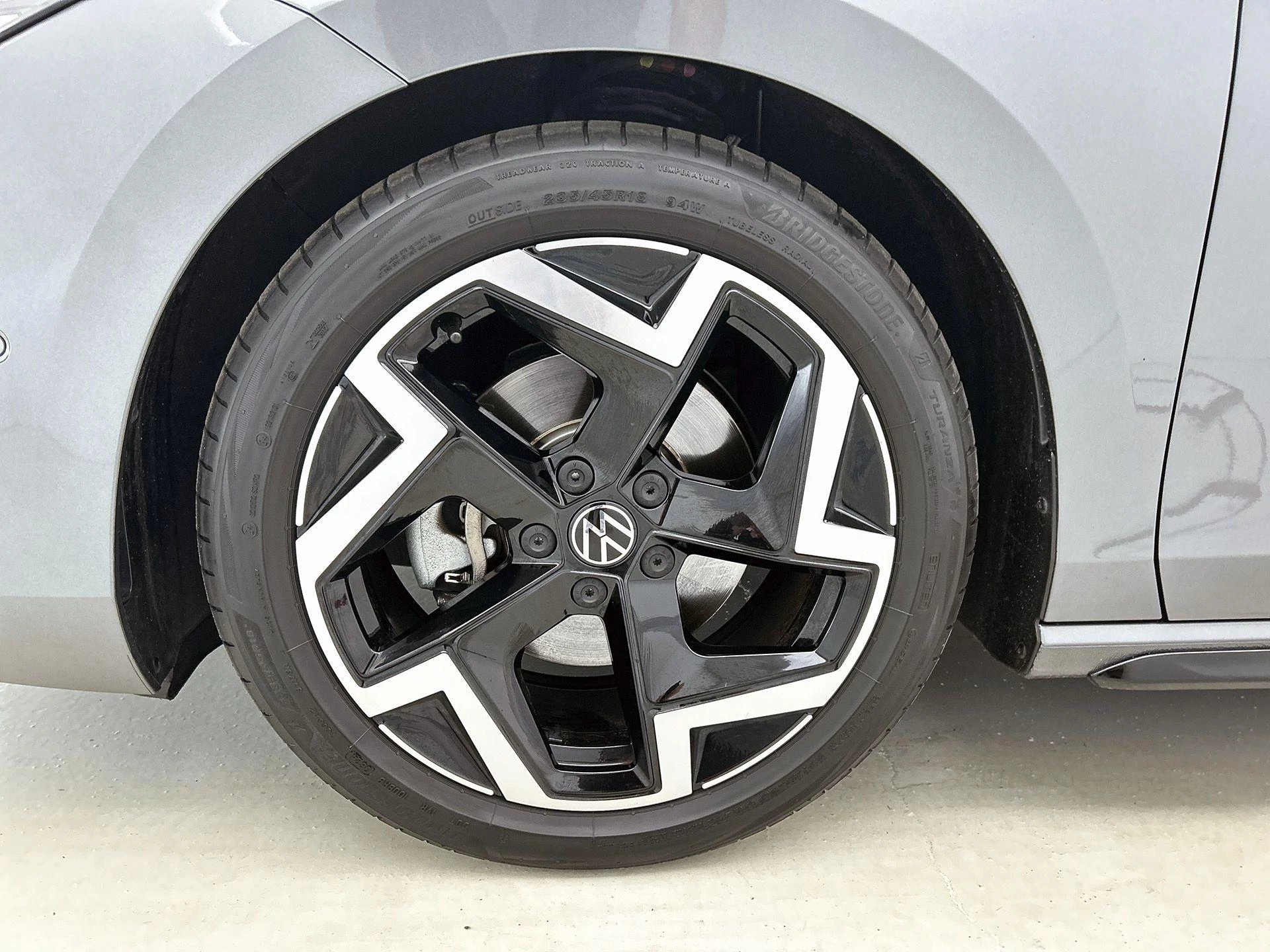 Volkswagen-Passat-image-5