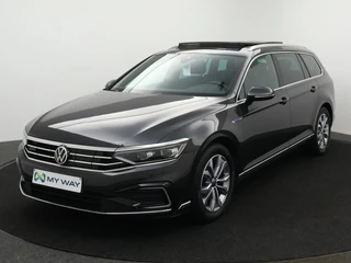 Volkswagen-Passat-image-0