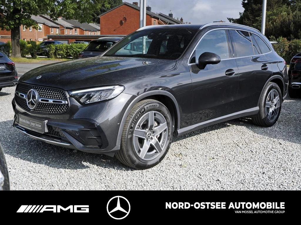 Mercedes-Benz GLC 300 d AMG 4M AHK DISTRONIC MBUX SHZ KEYLESS AMGX254 GLC 300 d AMG 4M AHK DISTRONIC MBUX SHZ KEYLESS AMG