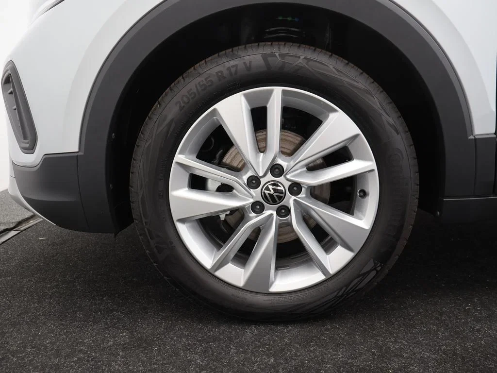 Volkswagen-T-Cross-image-23