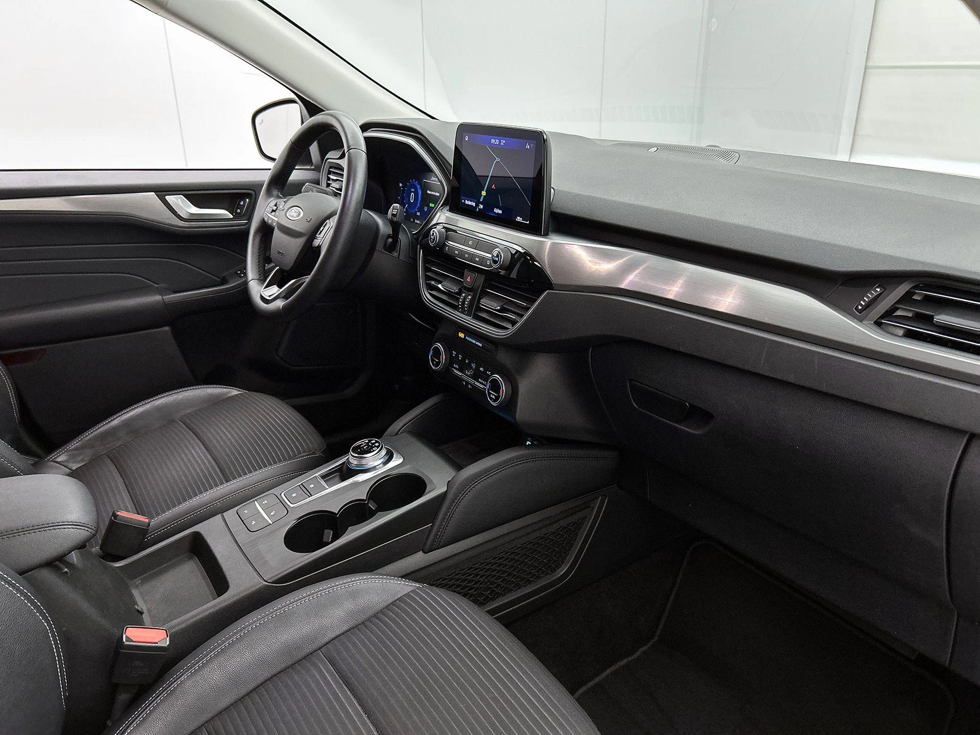 Ford-Kuga-image-21
