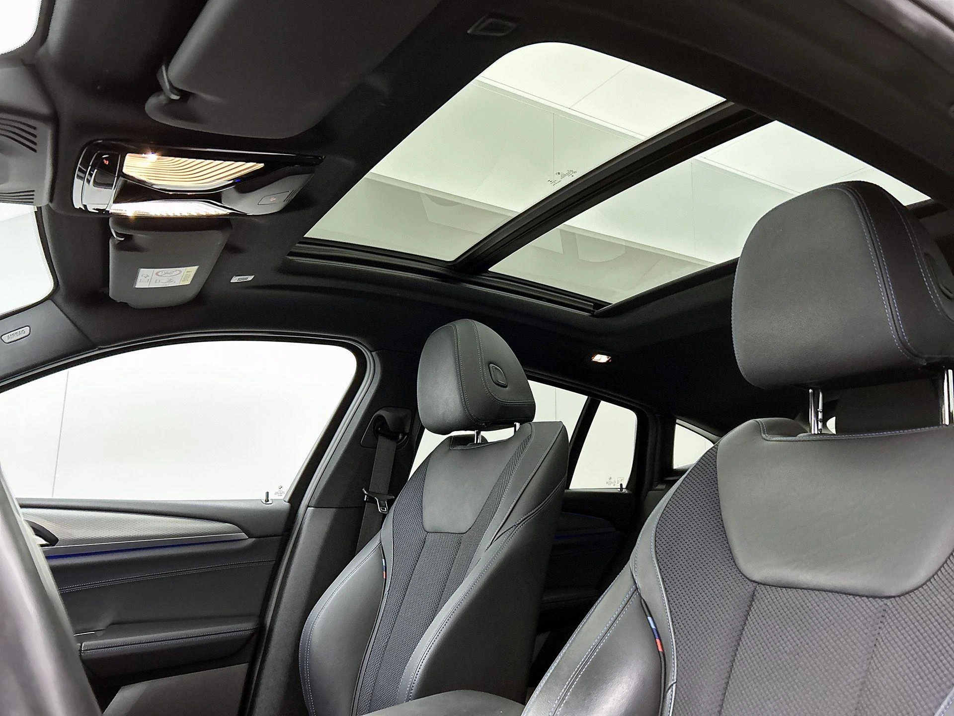 BMW X4 xDrive20i High Executive