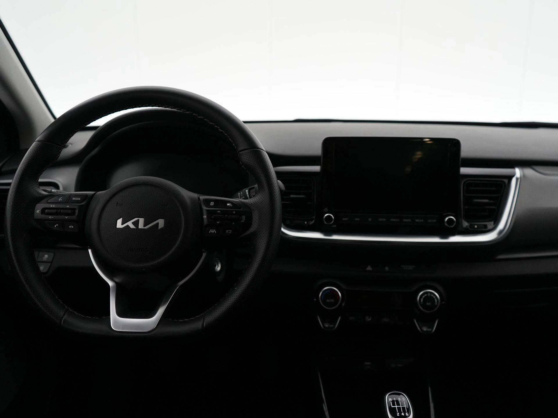 Kia-Stonic-image-13