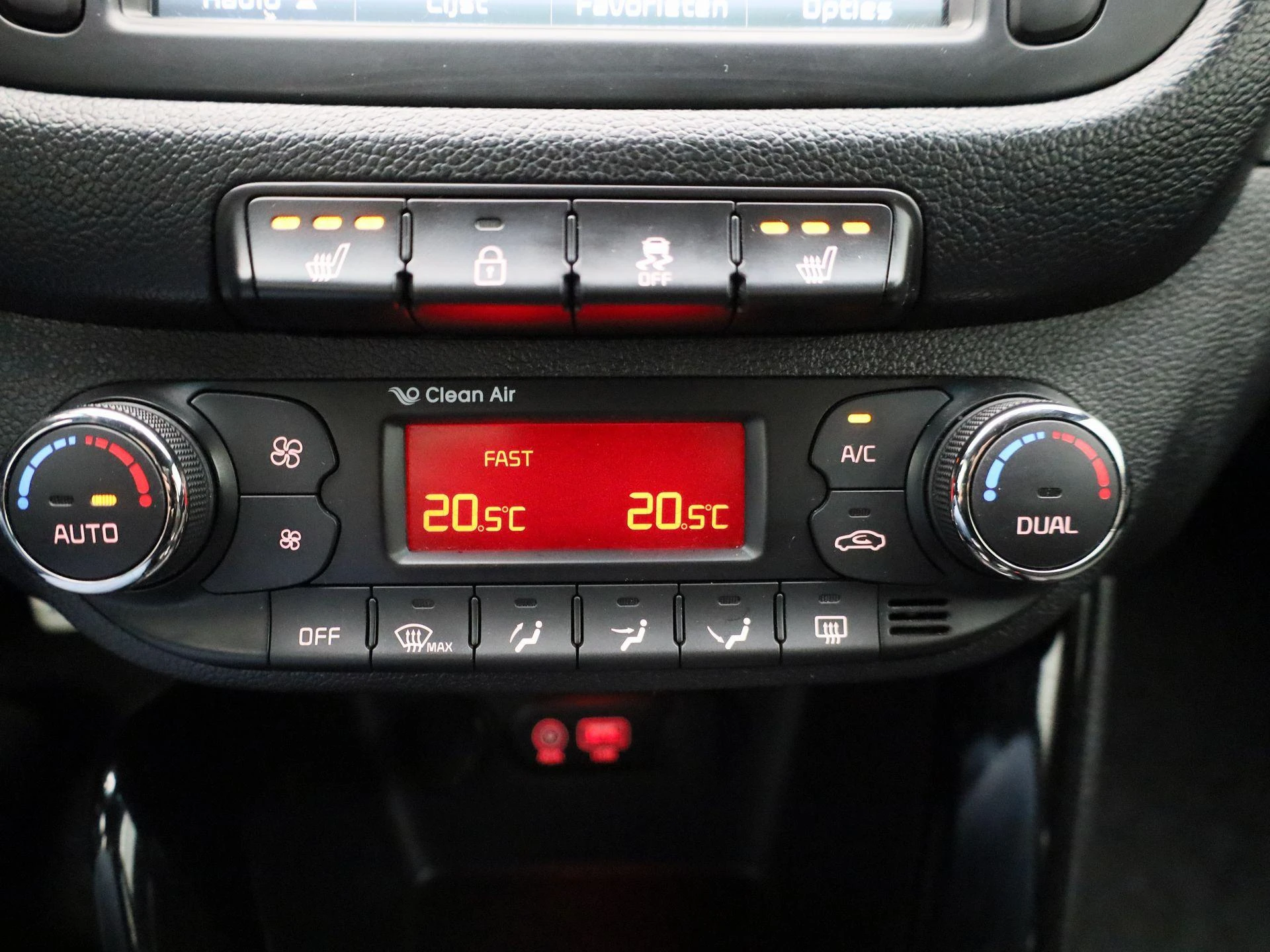 Kia-cee'd-image-21