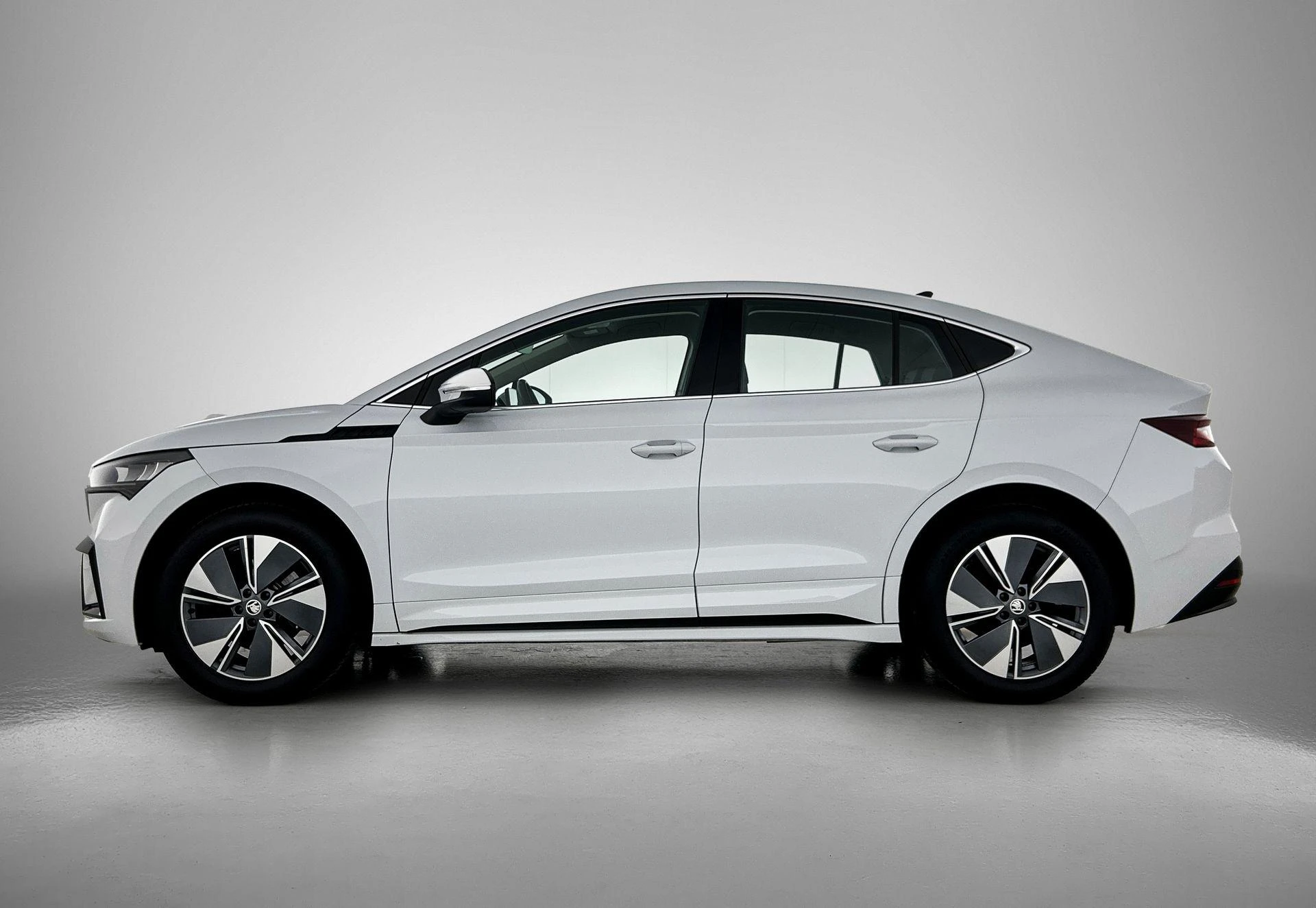 Škoda-Enyaq iV-image-1