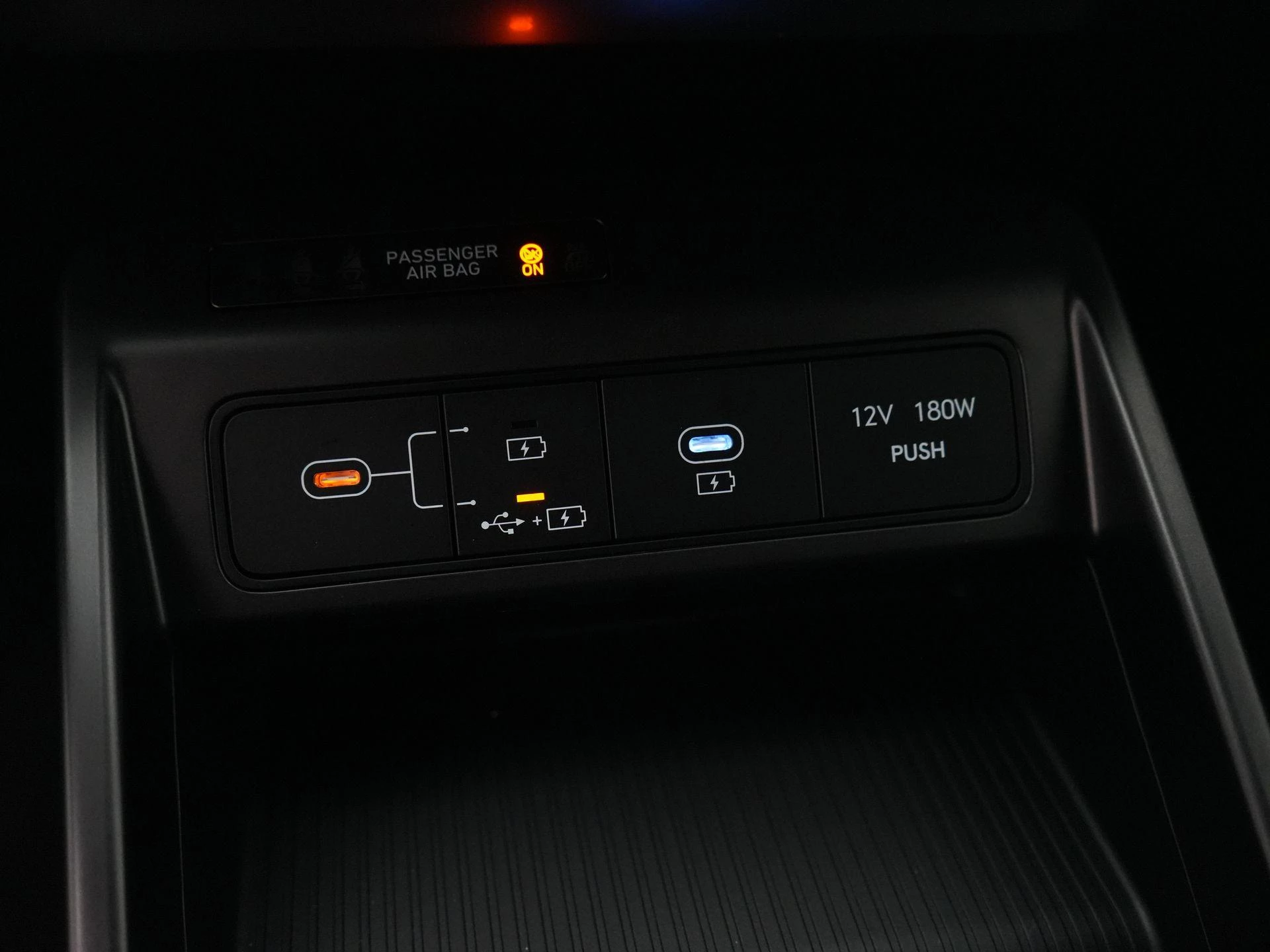Hyundai-Kona-image-16