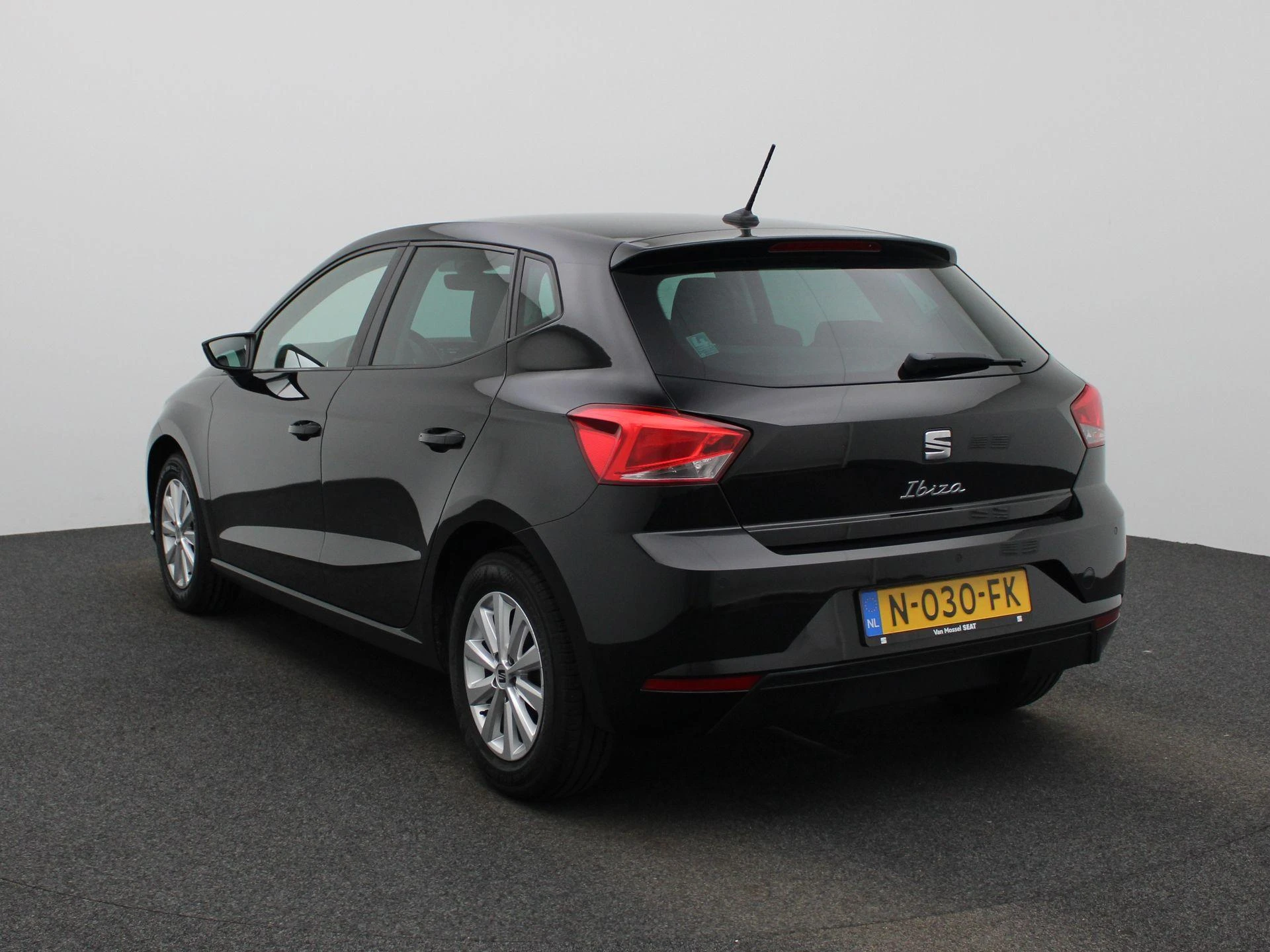 SEAT-Ibiza-image-1