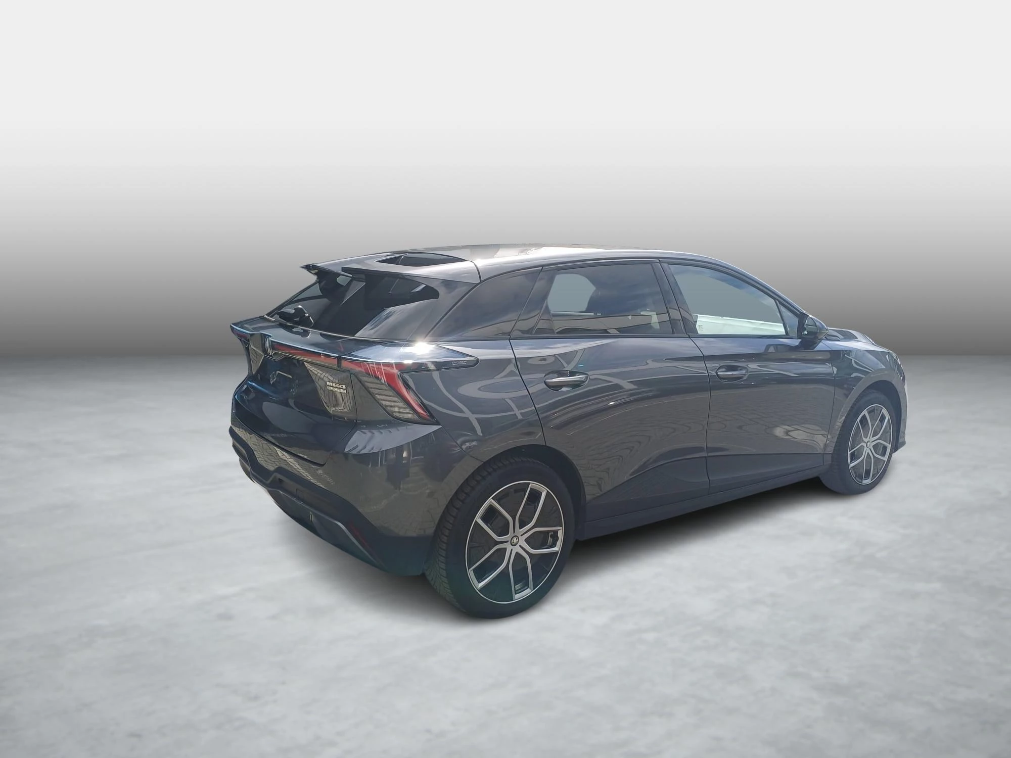 MG MG4 EV 64 kWh Luxury