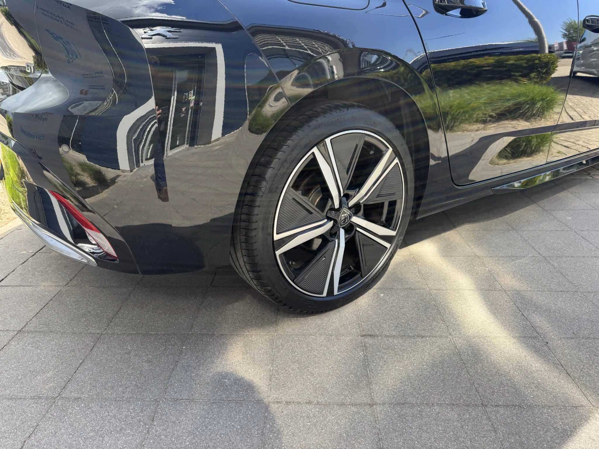 Peugeot-308-image-13