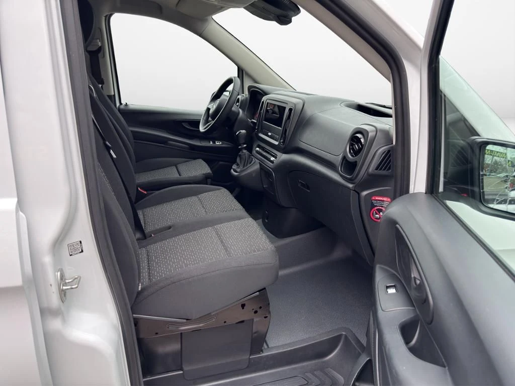 Mercedes-Benz-Vito 116-image-17