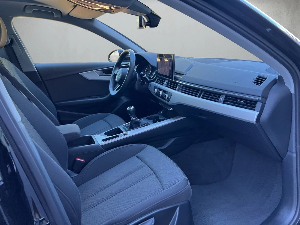 Audi-A4-image-12