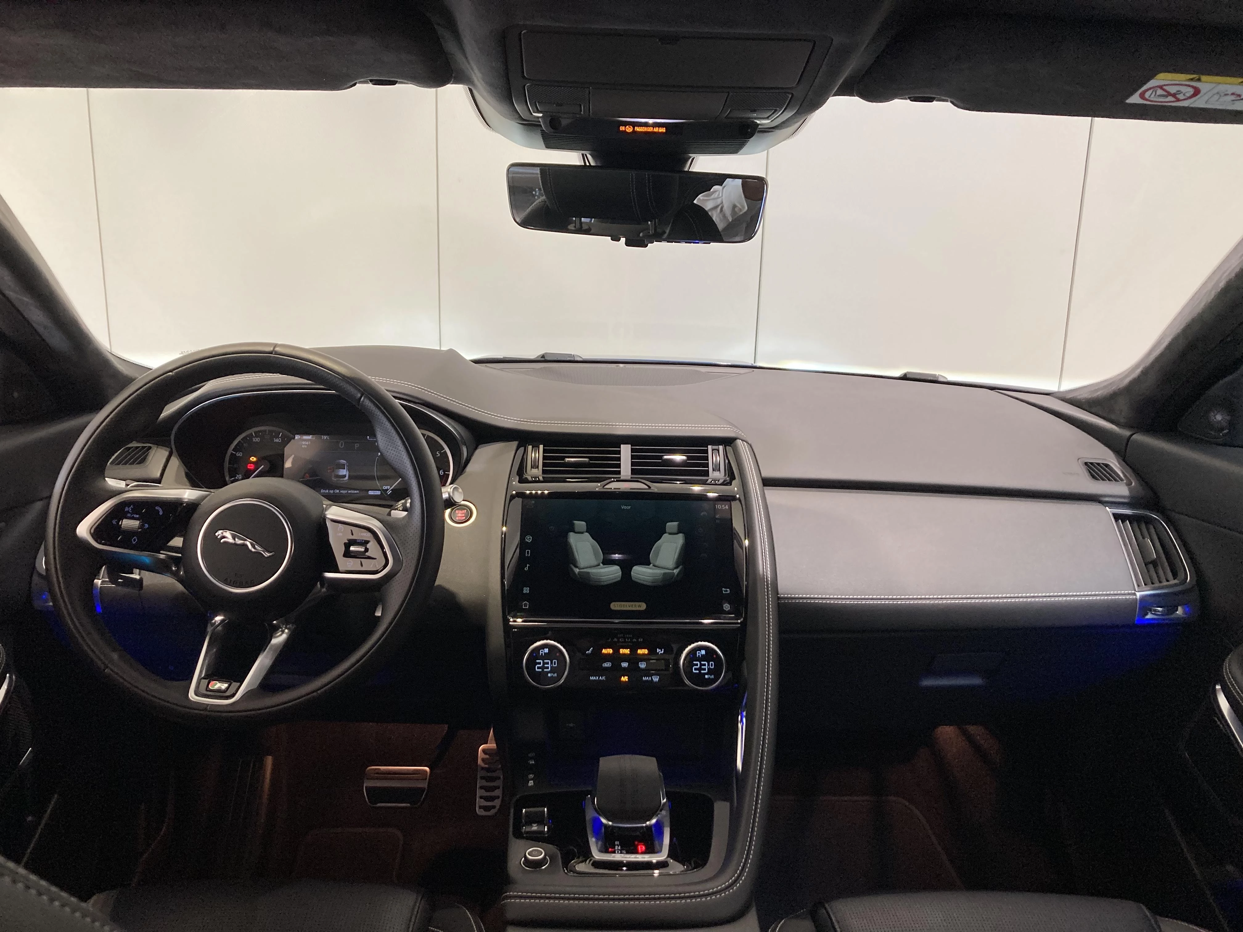 Jaguar-E-PACE-image-6