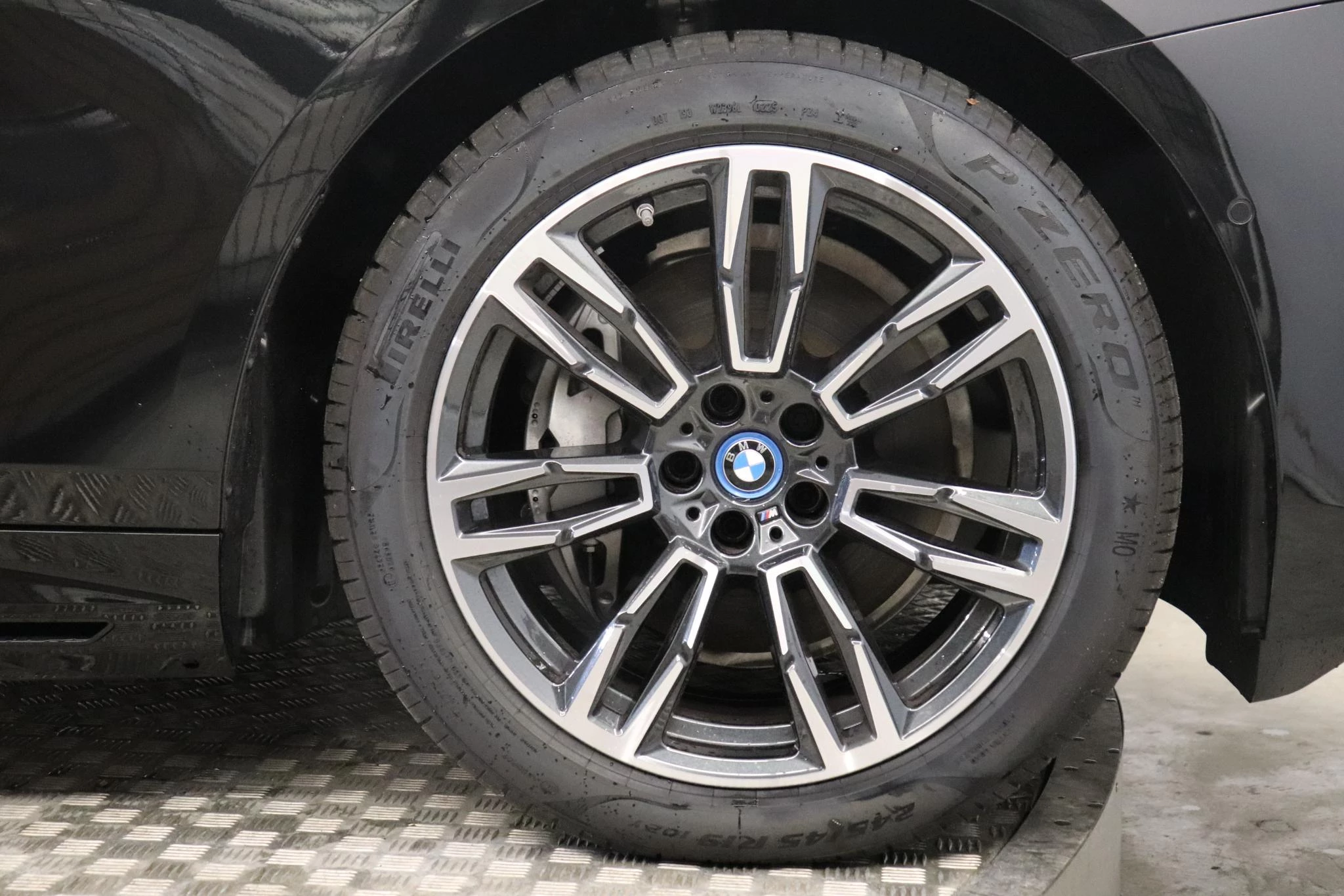 BMW i5 Touring eDrive40 250kW