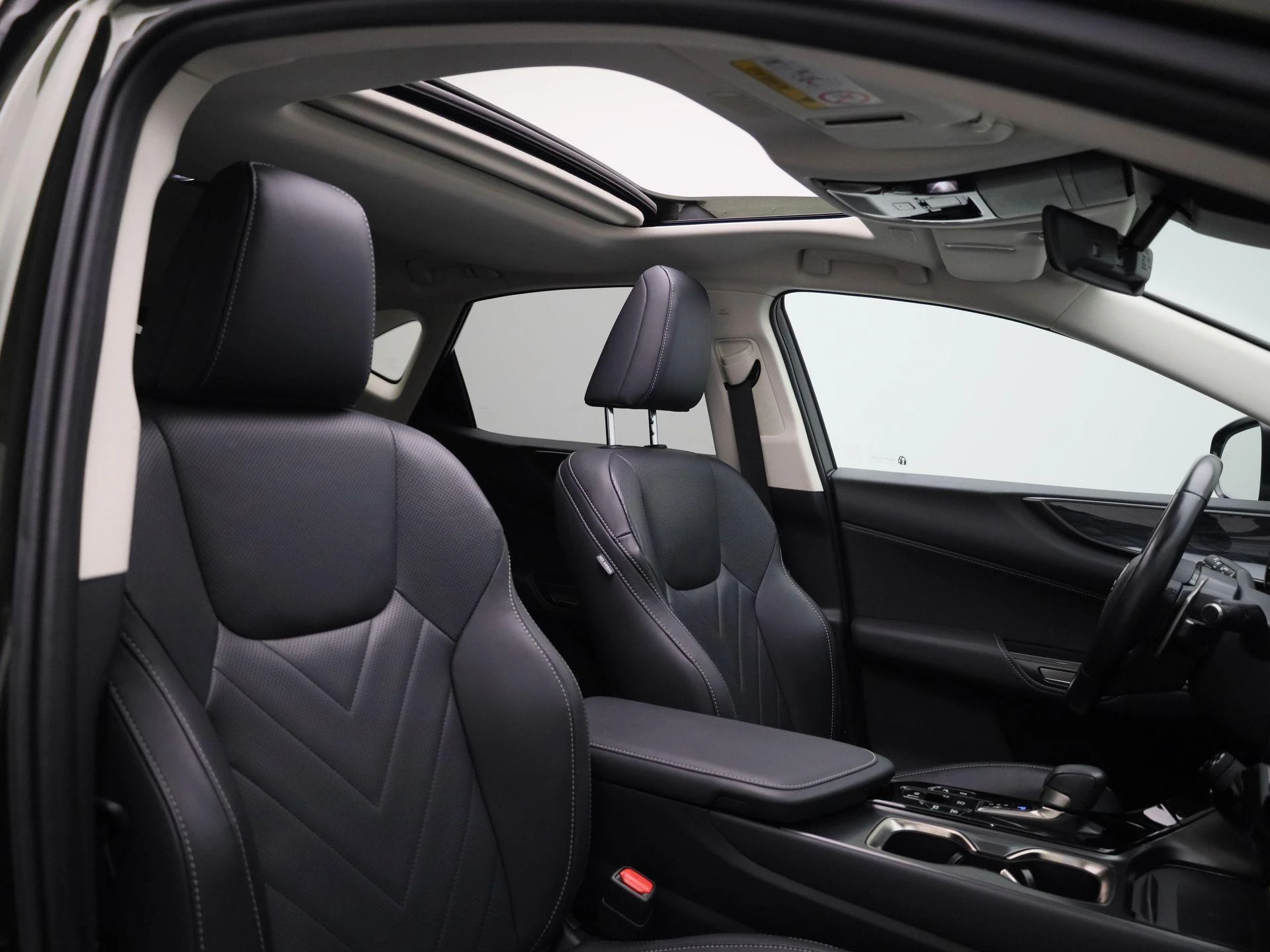 Lexus-NX-image-39