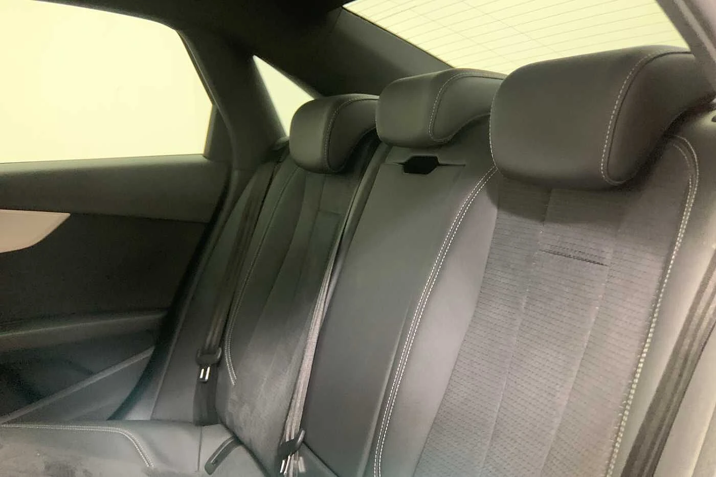 Audi-A4-image-9