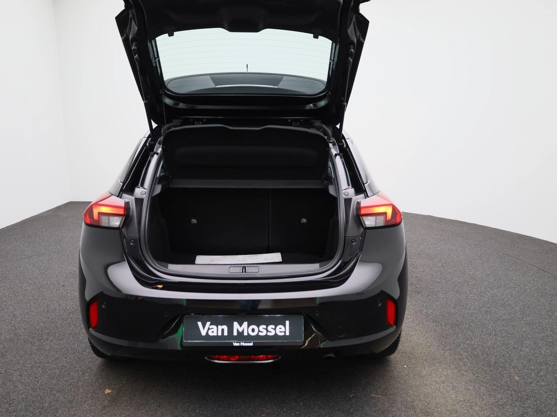 Opel-Corsa-image-10