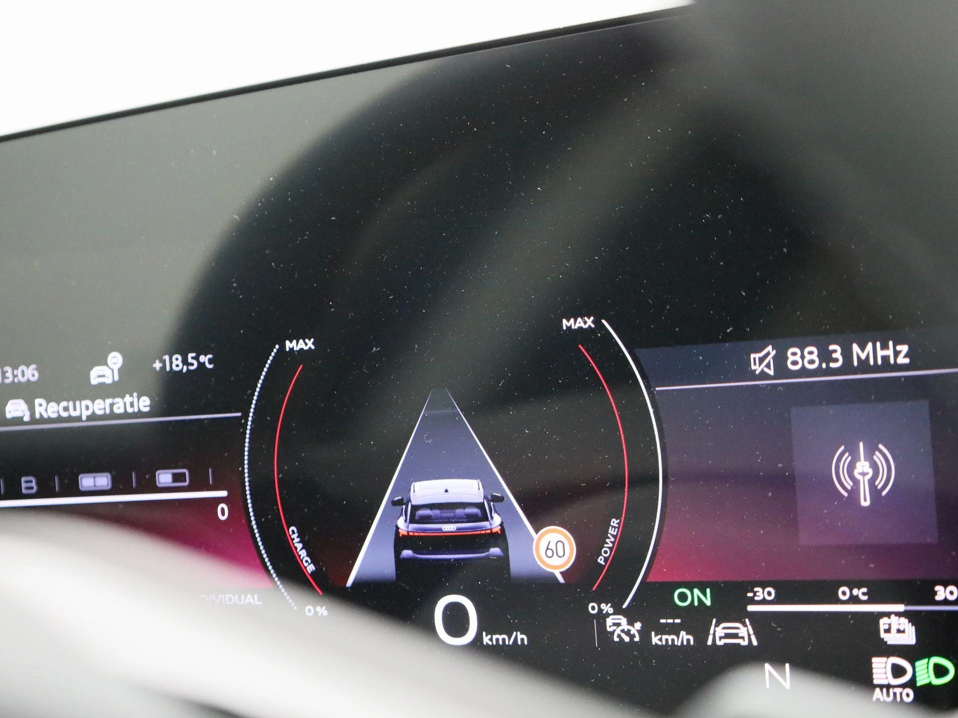 Audi-Q6 e-tron-image-26